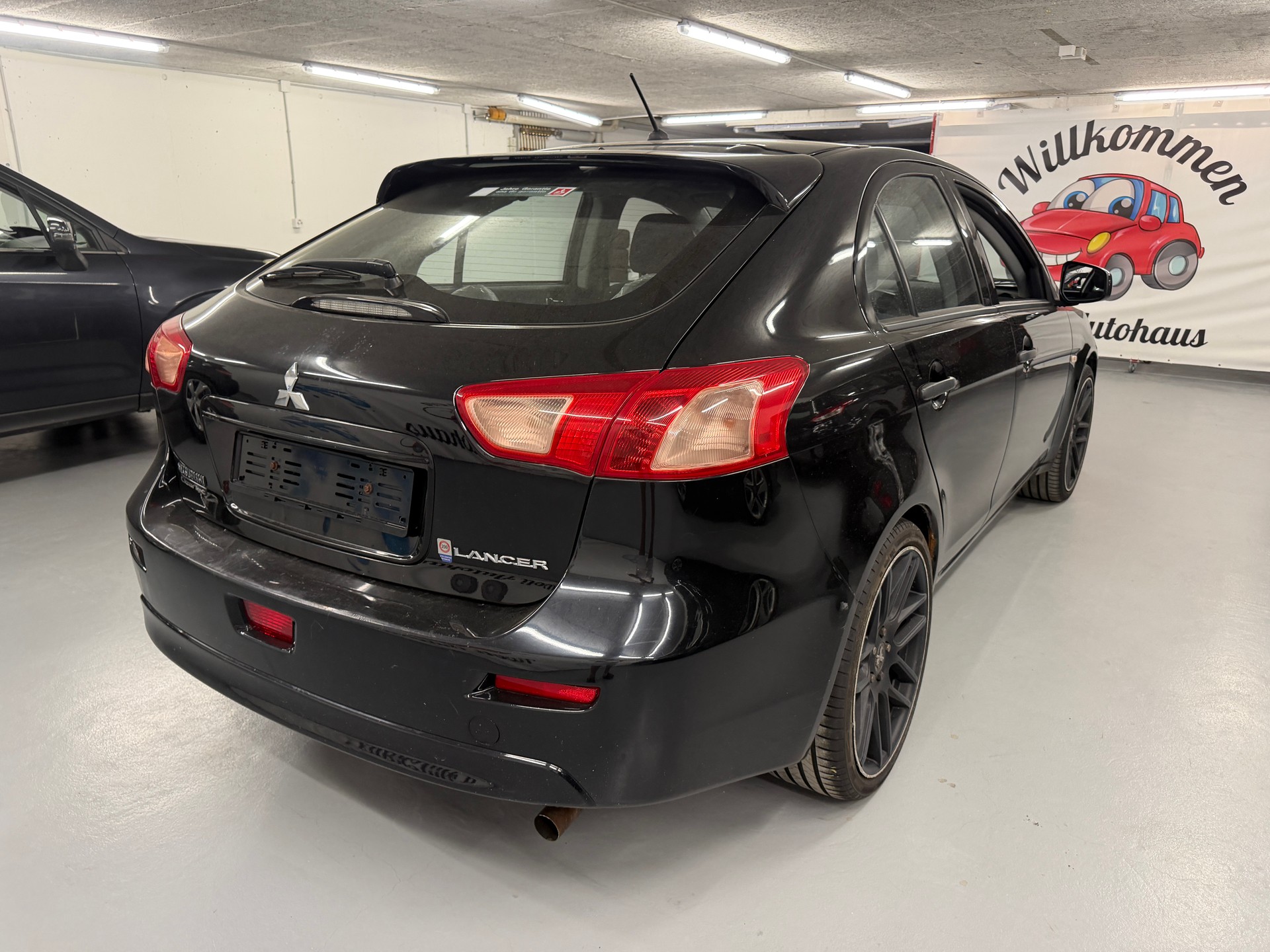 MITSUBISHI Lancer Sportback 1.6 Inform-image-7