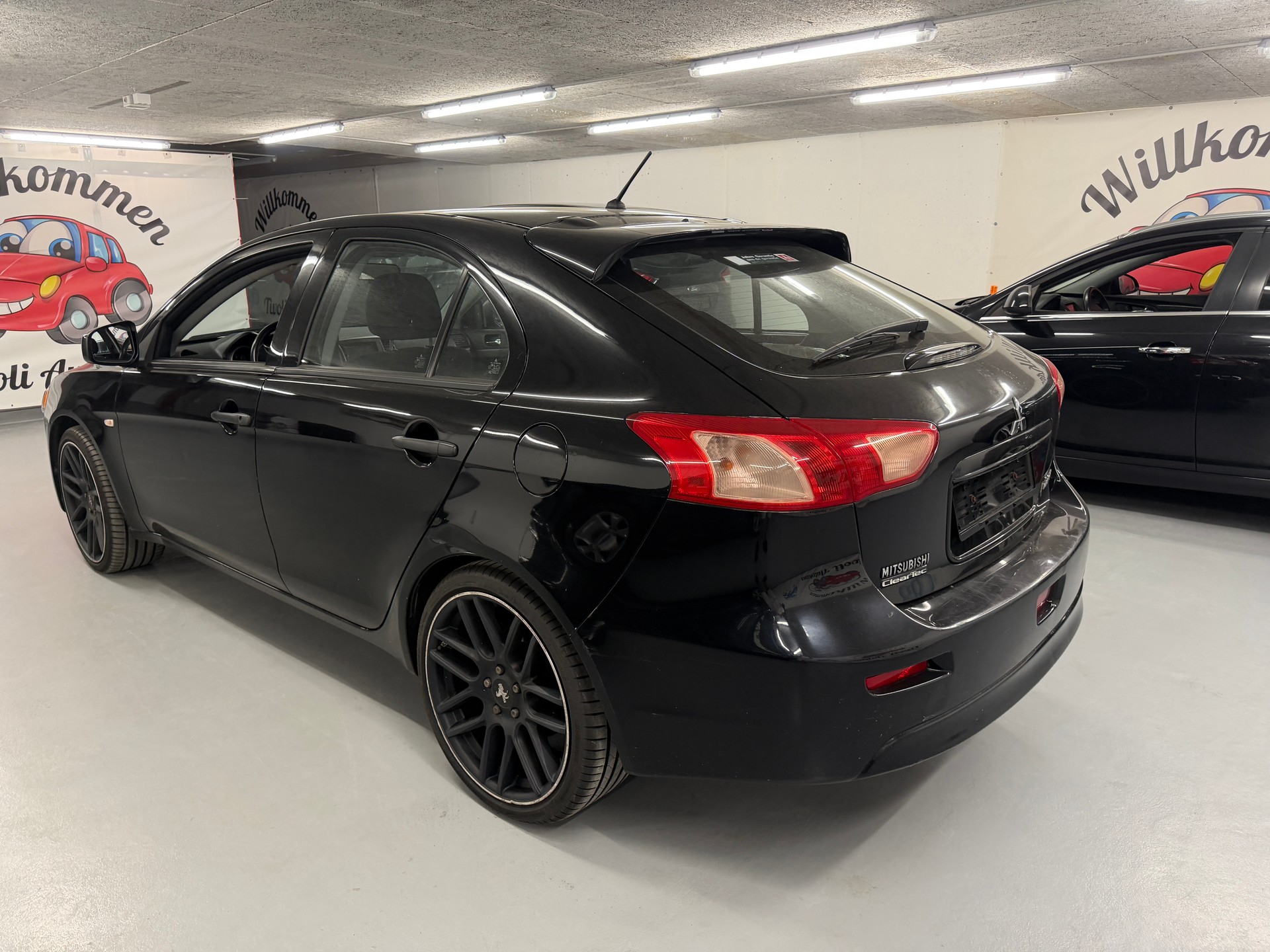 MITSUBISHI Lancer Sportback 1.6 Inform-image-6