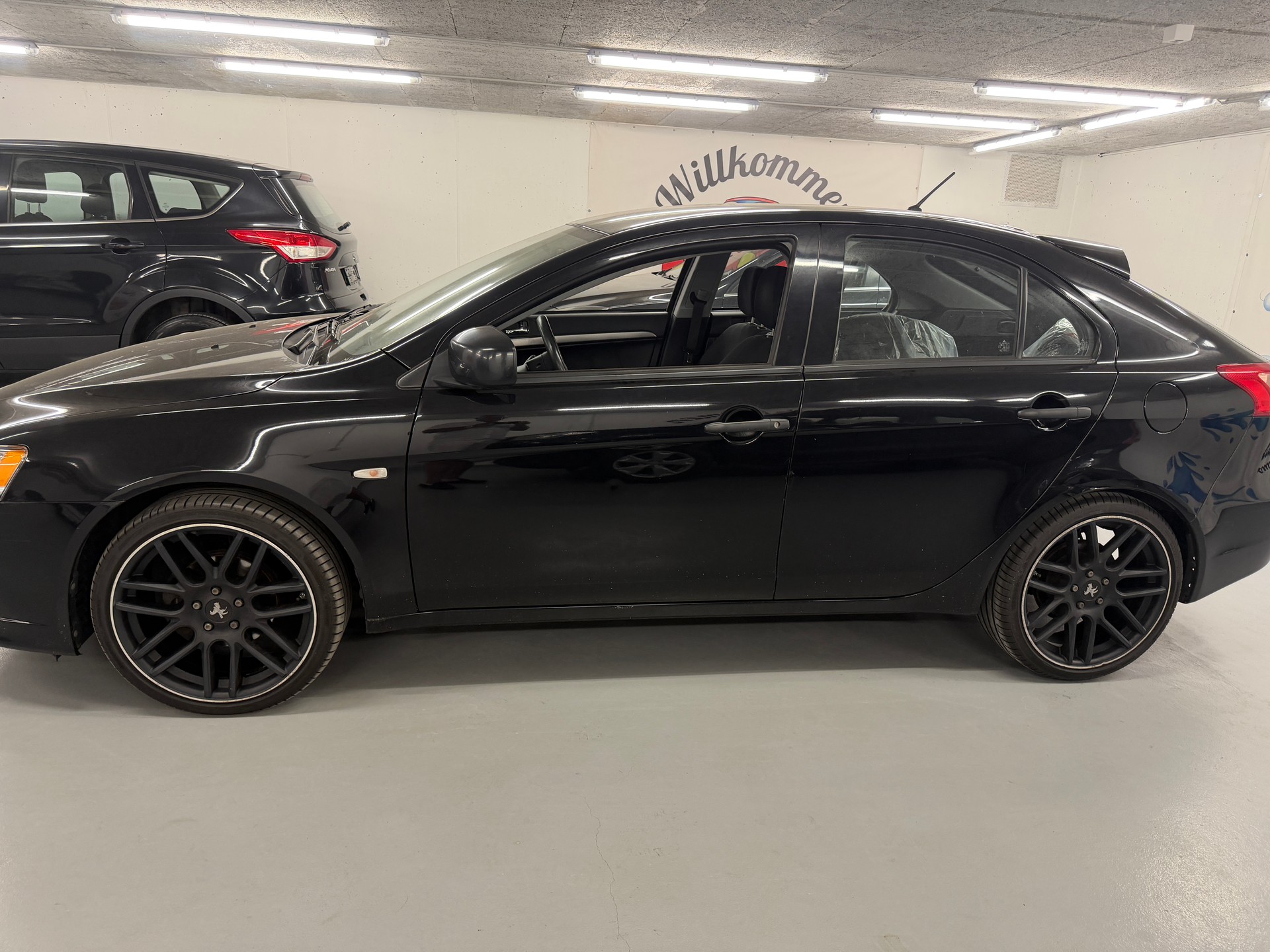 MITSUBISHI Lancer Sportback 1.6 Inform-image-4