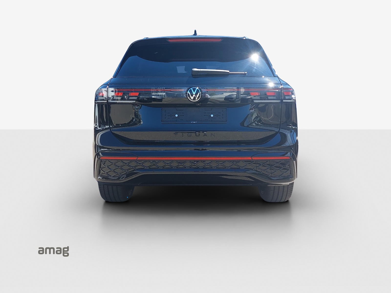 VW Tiguan 2.0 TSI DSG R-Line 4Motion-showroom-element-3