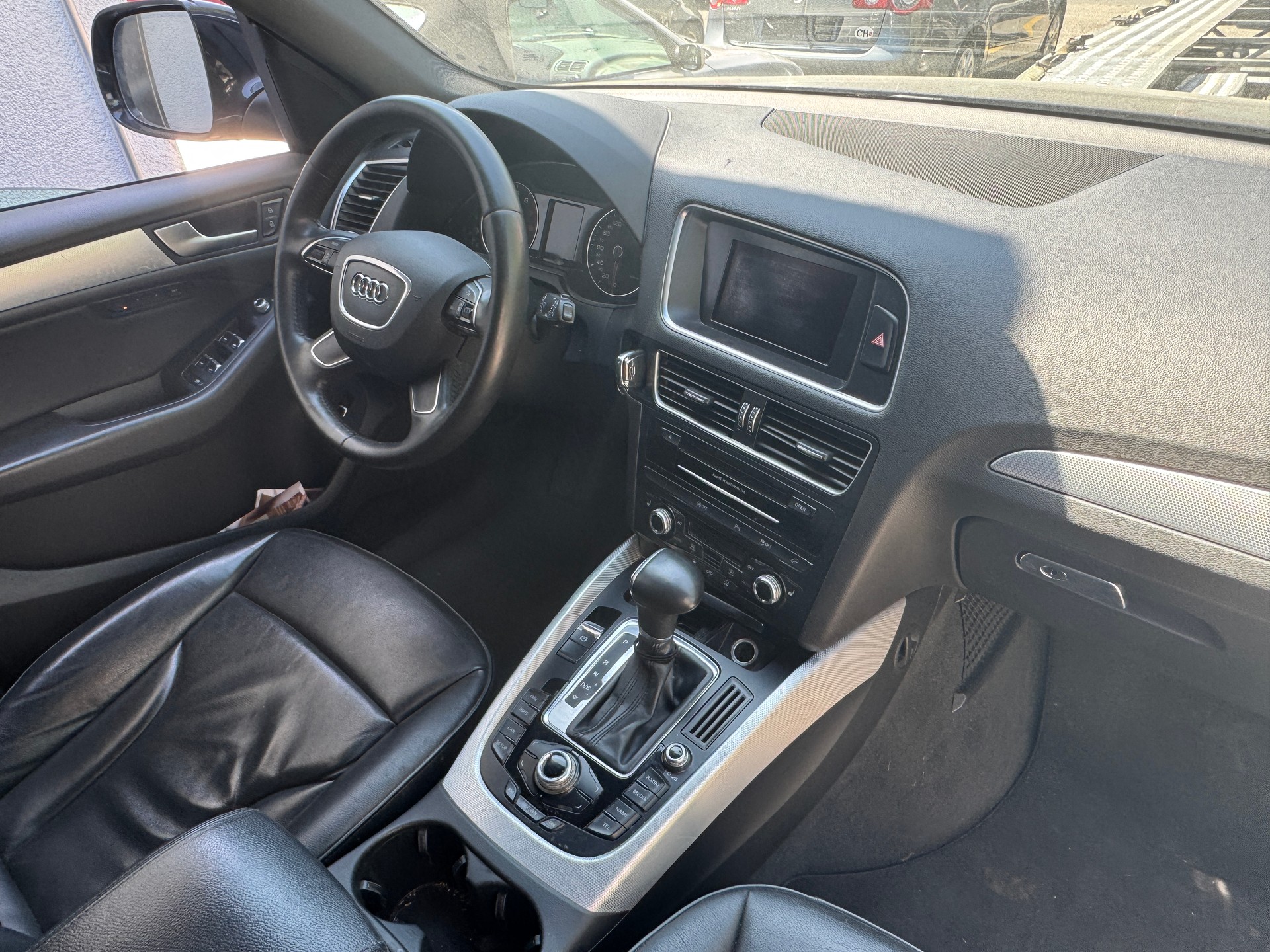AUDI Q5 2.0 TFSI quattro tiptronic-image-11