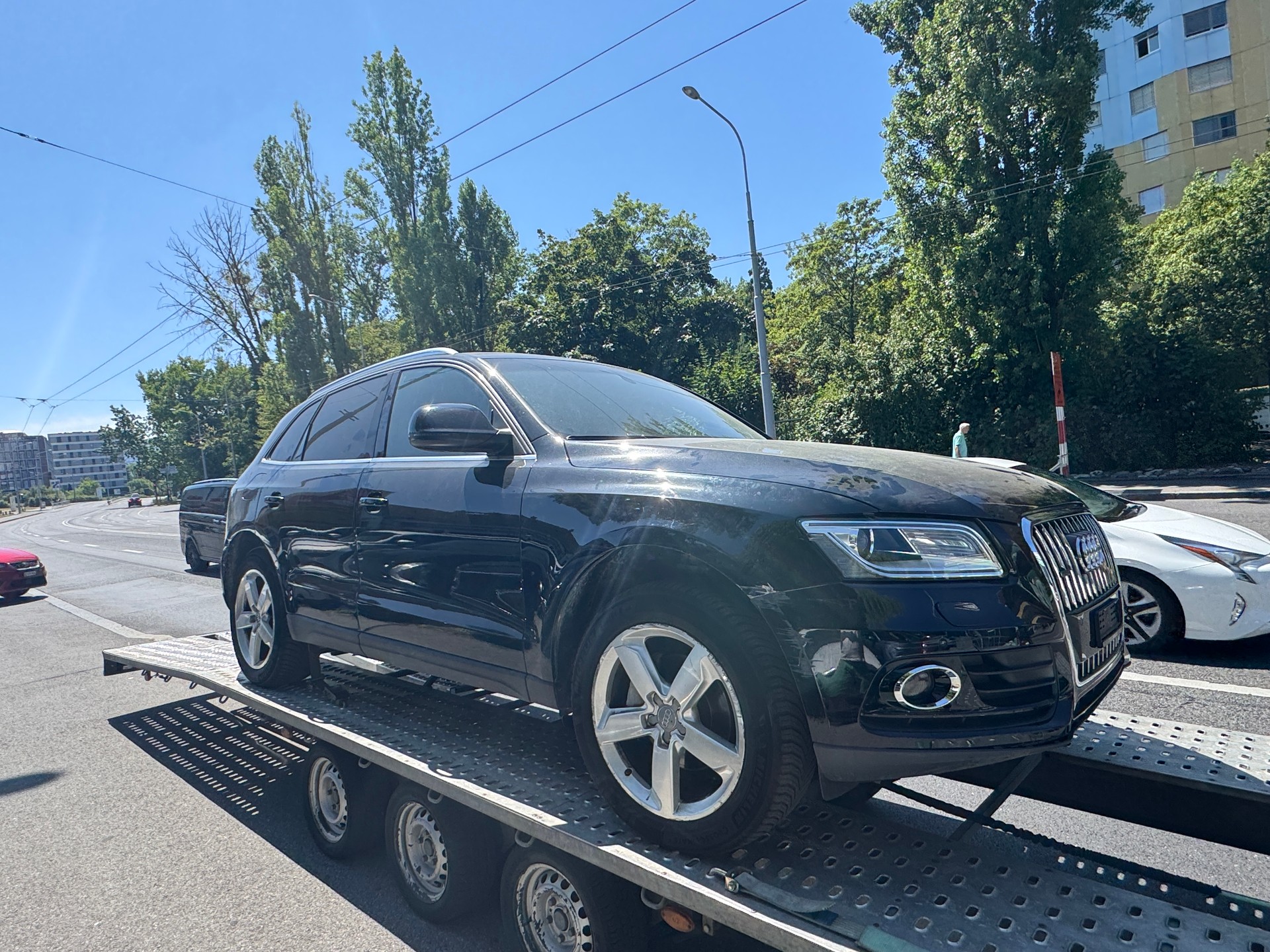 AUDI Q5 2.0 TFSI quattro tiptronic-image-1