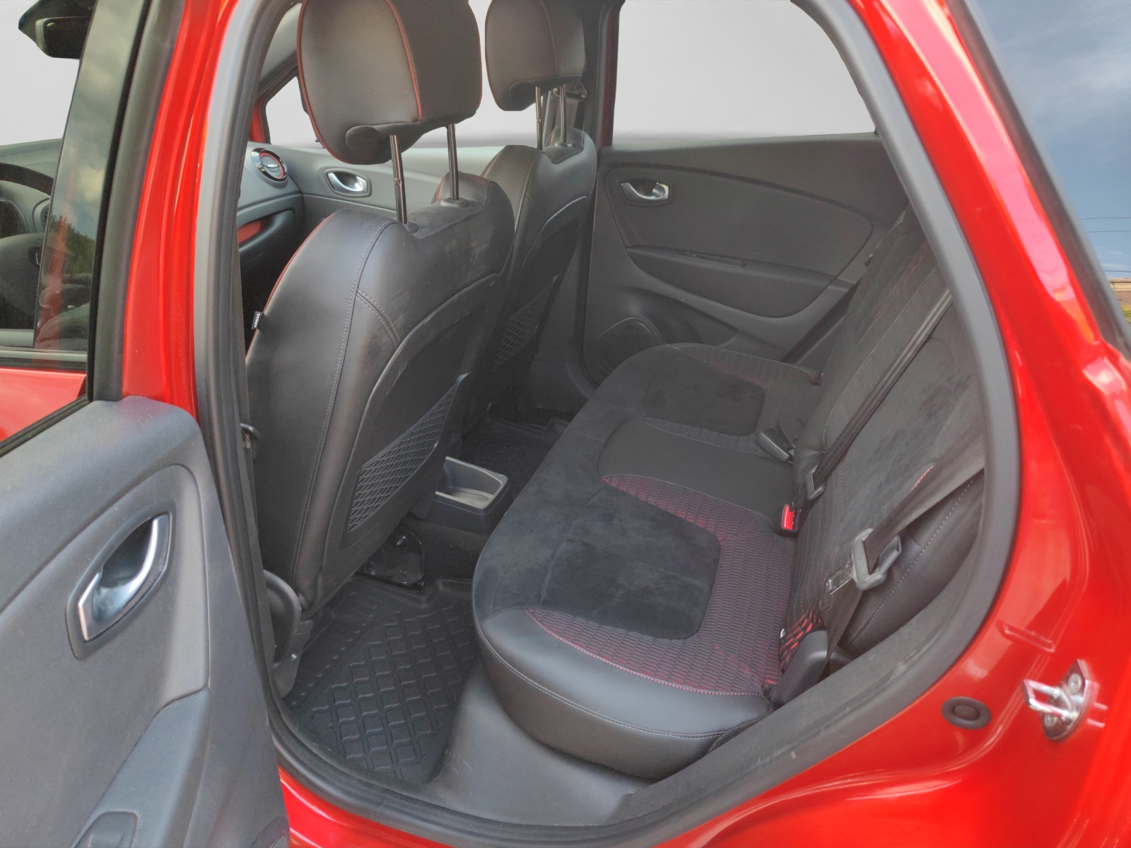RENAULT Kadjar 1.6 dCi Bose 4x4-image-11