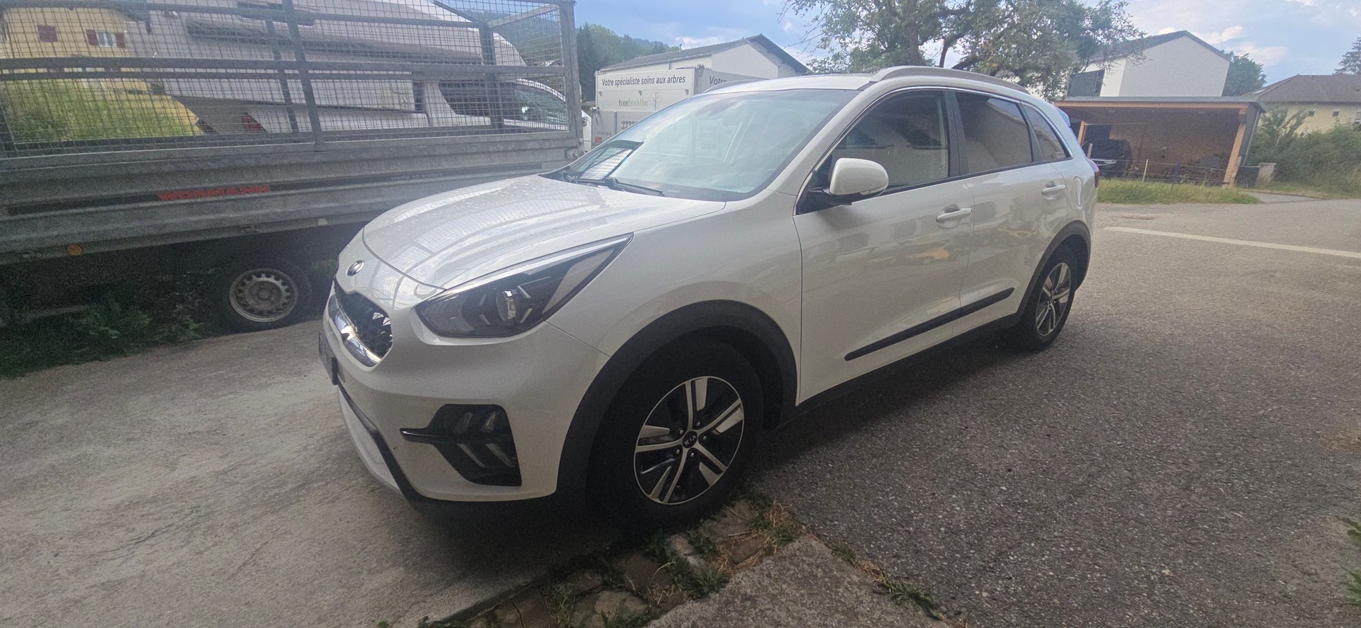 KIA 1.6 GDi Hybrid Power 25