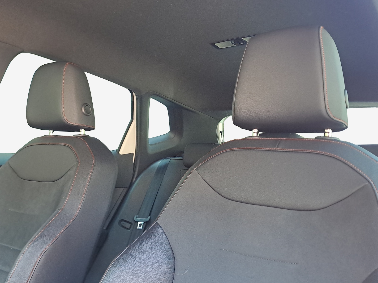 SEAT Arona 1.0 TSI Eco Hola FR DSG-image-15