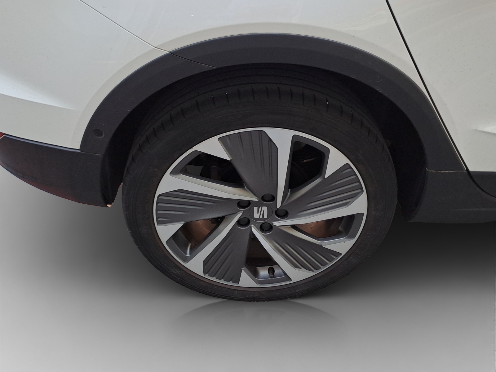 SEAT Arona 1.0 TSI Eco Hola FR DSG-image-13