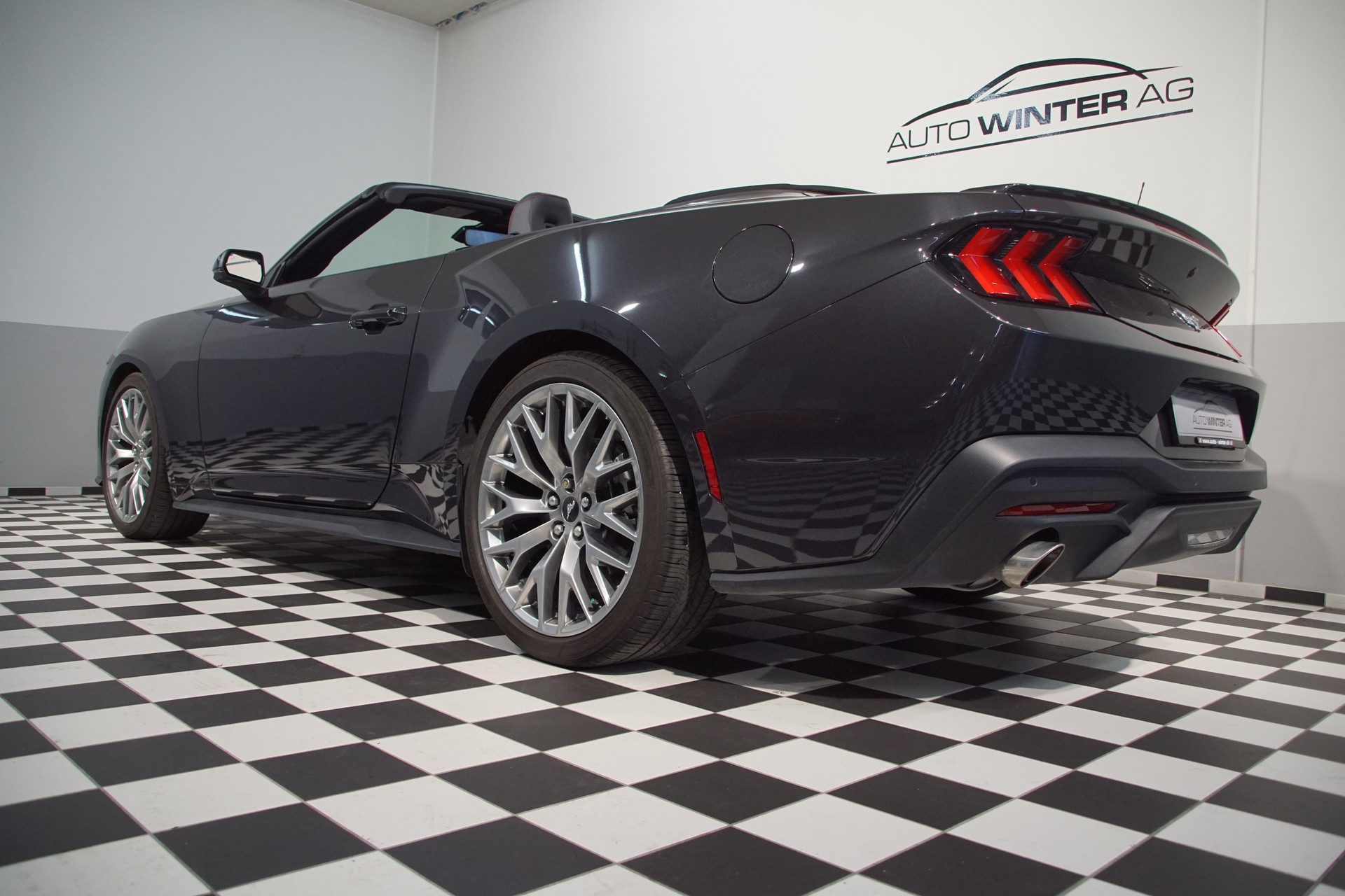 FORD Mustang 2.3 Automat-image-8