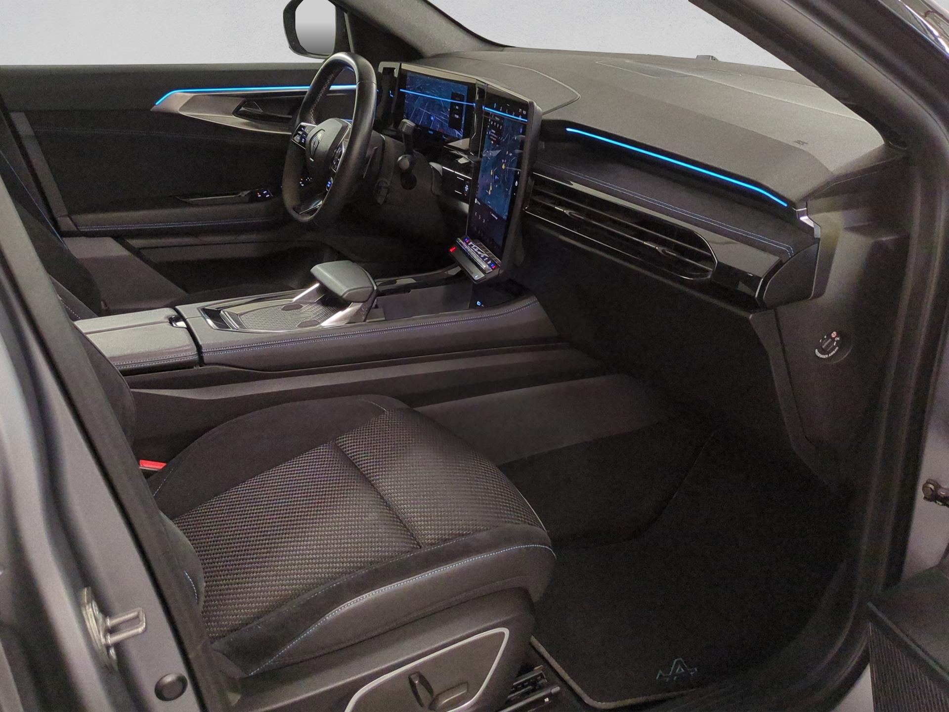 RENAULT Austral 1.2 HEV 200 Techno Esprit Alpine A-image-14
