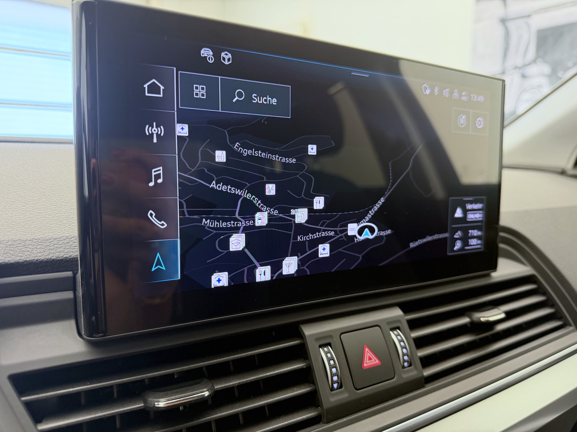 AUDI Q5 40 TDI quattro S-tronic-image-14
