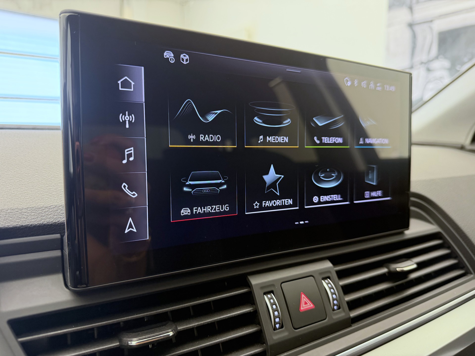 AUDI Q5 40 TDI quattro S-tronic-image-13