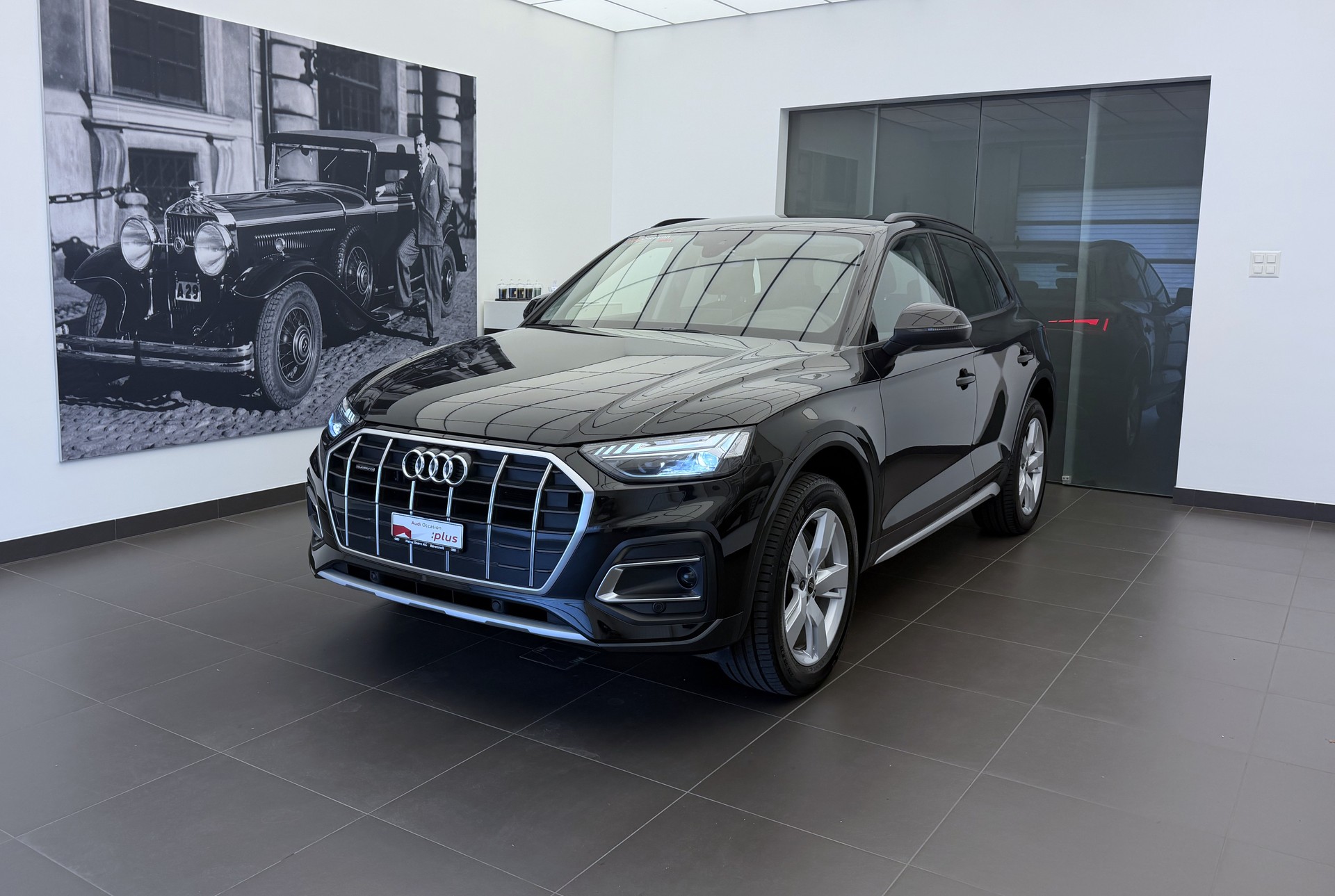 AUDI Q5 40 TDI quattro S-tronic-image-0