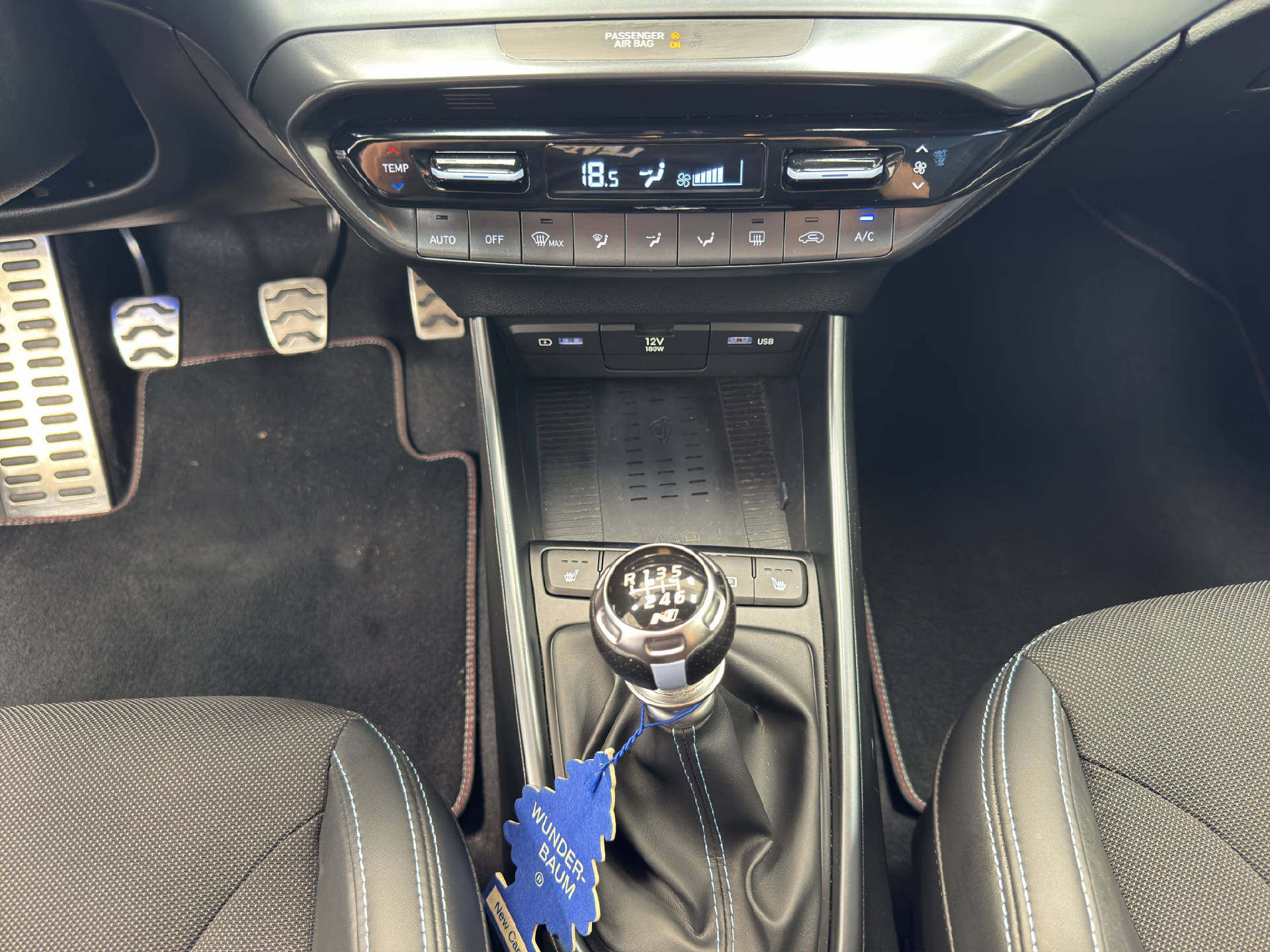 HYUNDAI i20 N 1.6 T-GDi-image-11