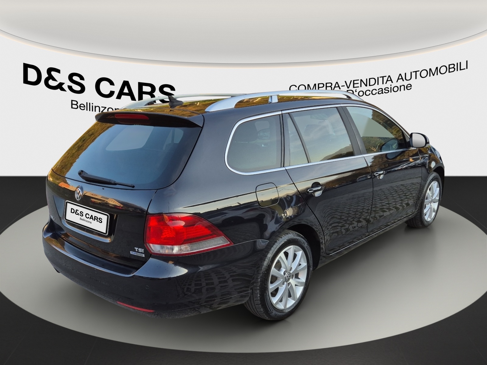 VW Golf Variant 1.2 TSI BlueMotion Technology Team-image-5