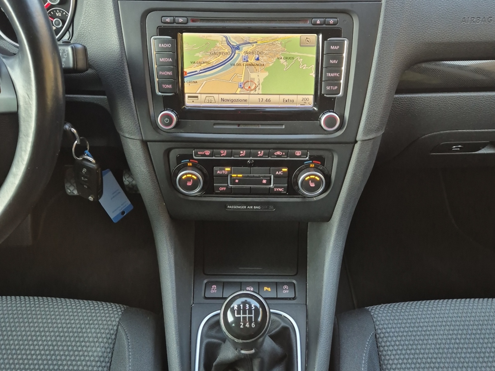 VW Golf Variant 1.2 TSI BlueMotion Technology Team-image-12