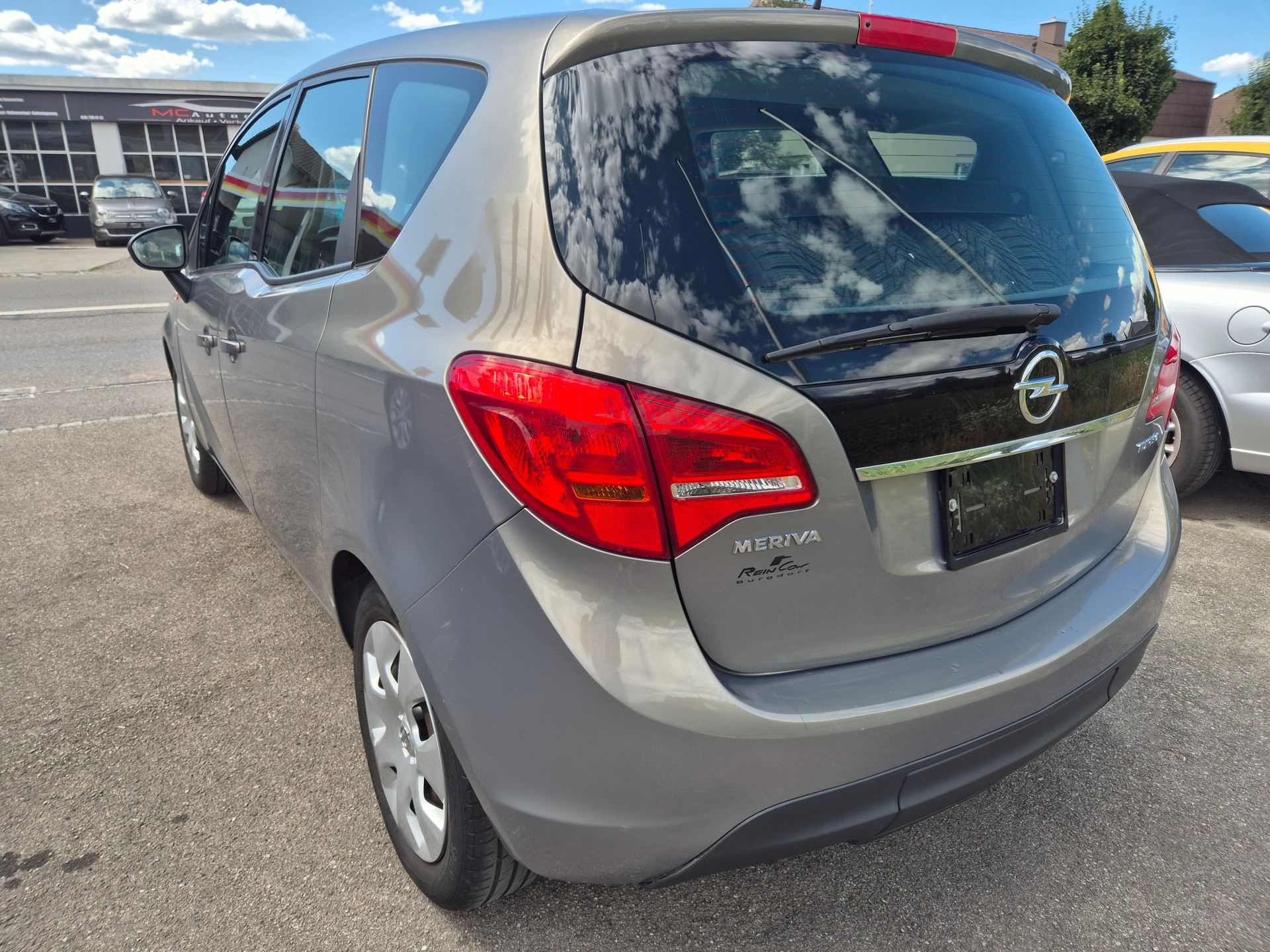 OPEL Meriva 1.4 Turbo Cosmo-image-3