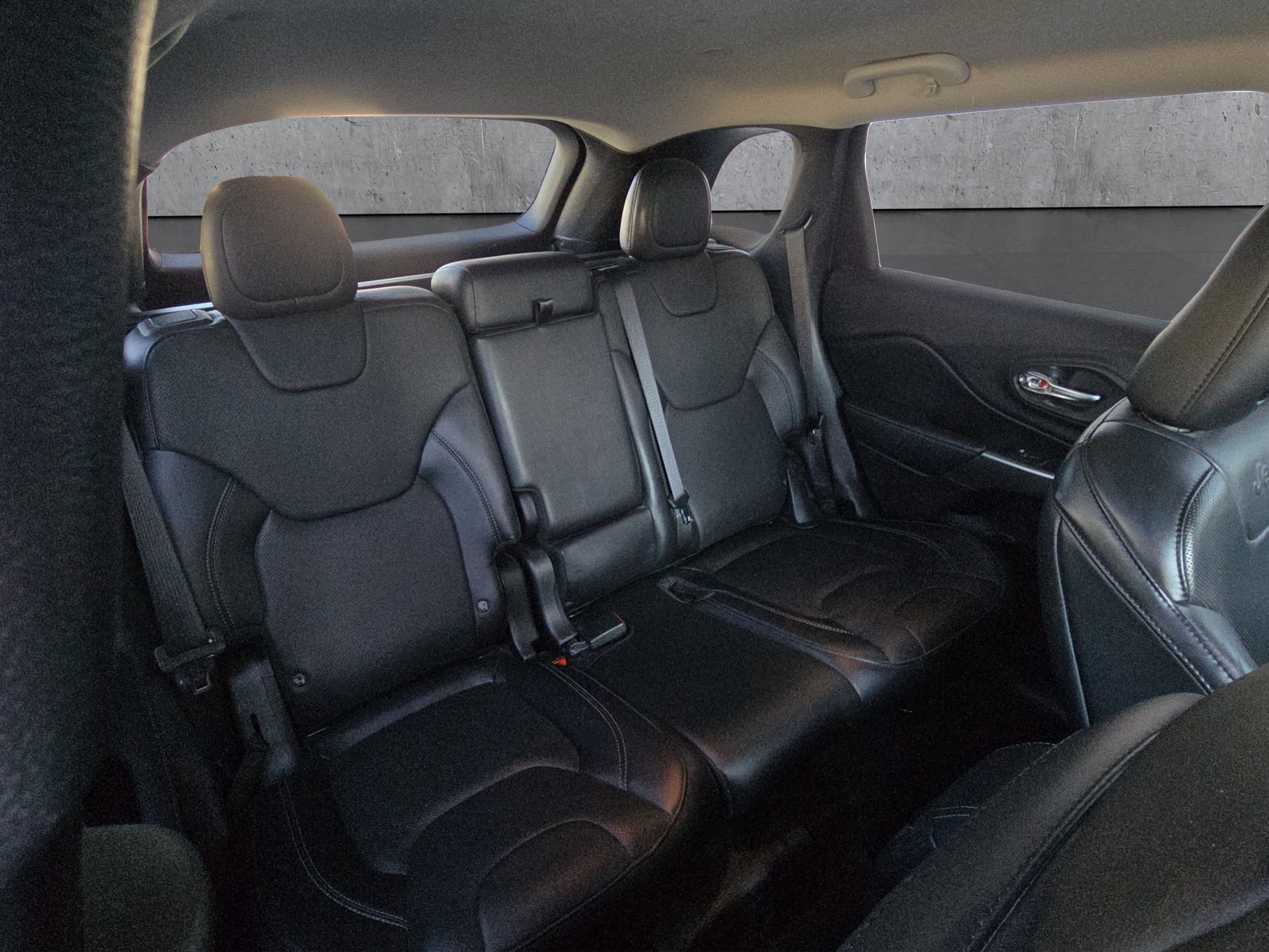 JEEP Cherokee 2.0 T Limited AWD-image-12