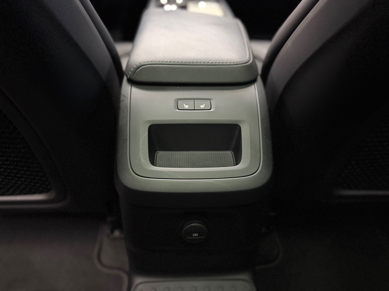 VOLVO XC60 T6 eAWD Inscription | Schiebedach | Harman/Kardon | 360° Kamera-image-19
