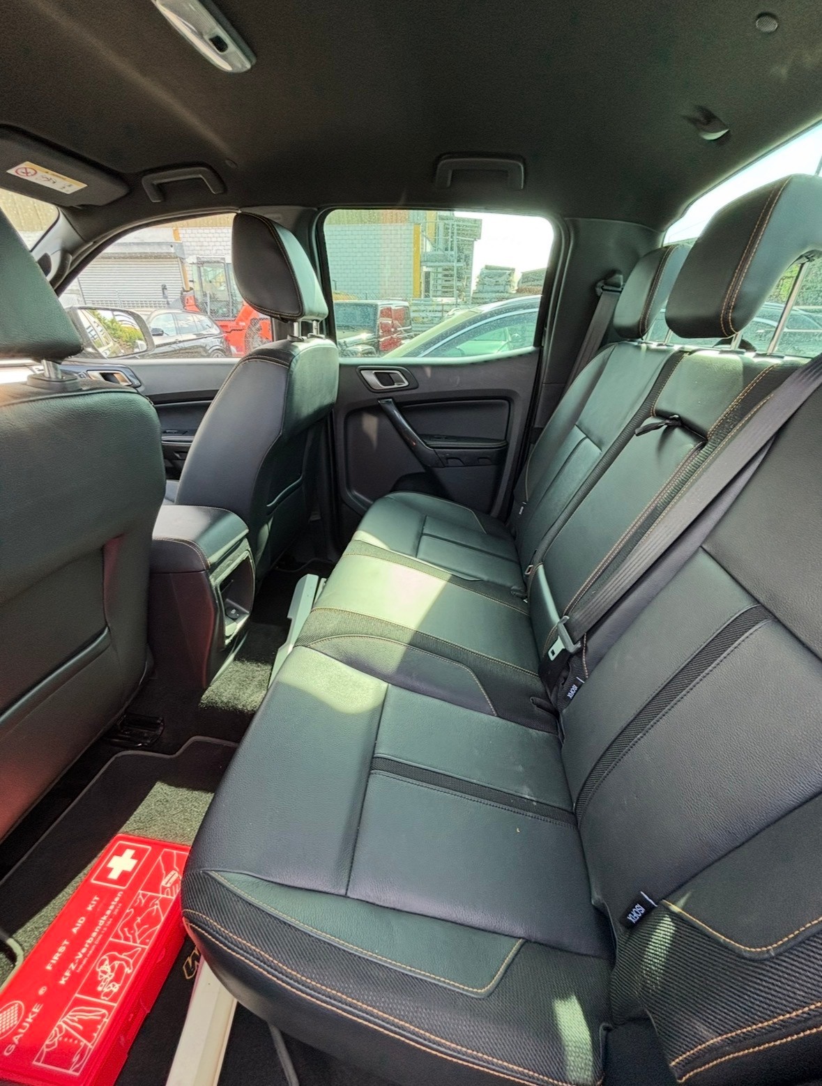 FORD 2.0 EcoBlue 4x4 Wildtrak-image-4