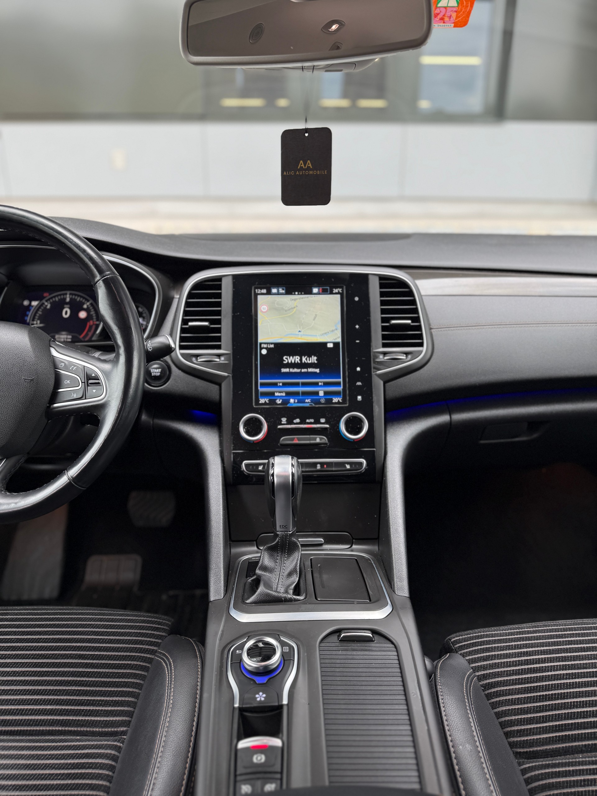 RENAULT Talisman Grandtour 1.6 dCi Intens EDC-image-9