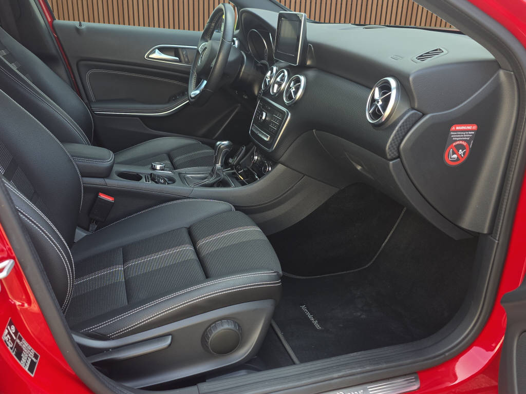 MERCEDES-BENZ A 200 Night Star-image-11
