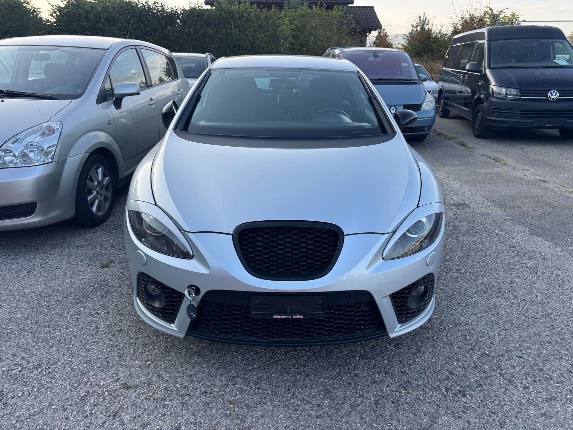 SEAT Leon 2.0 TSI Cupra-image-0