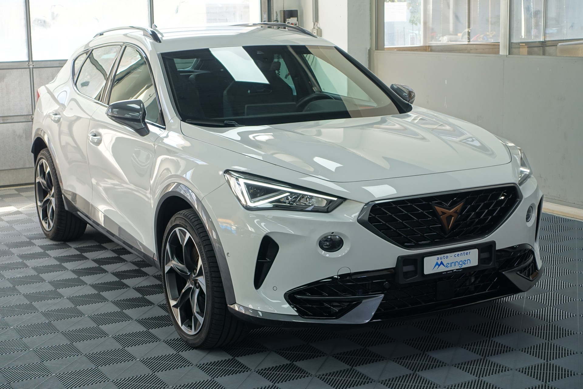 CUPRA Formentor 2.0 TSI VZ 4Drive DSG-image-1