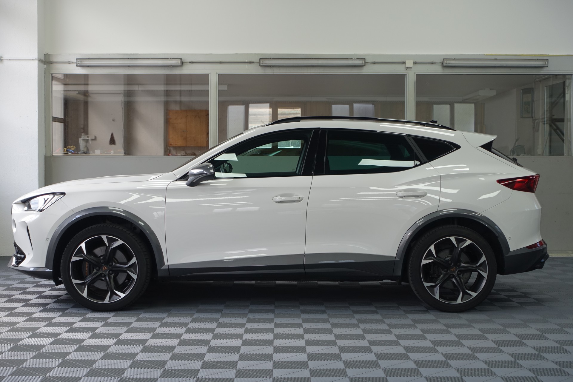 CUPRA Formentor 2.0 TSI VZ 4Drive DSG-image-3