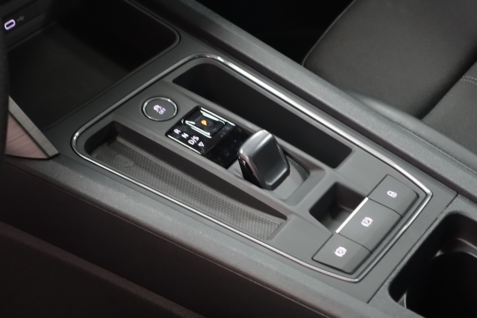 CUPRA Formentor 2.0 TSI VZ 4Drive DSG-image-19