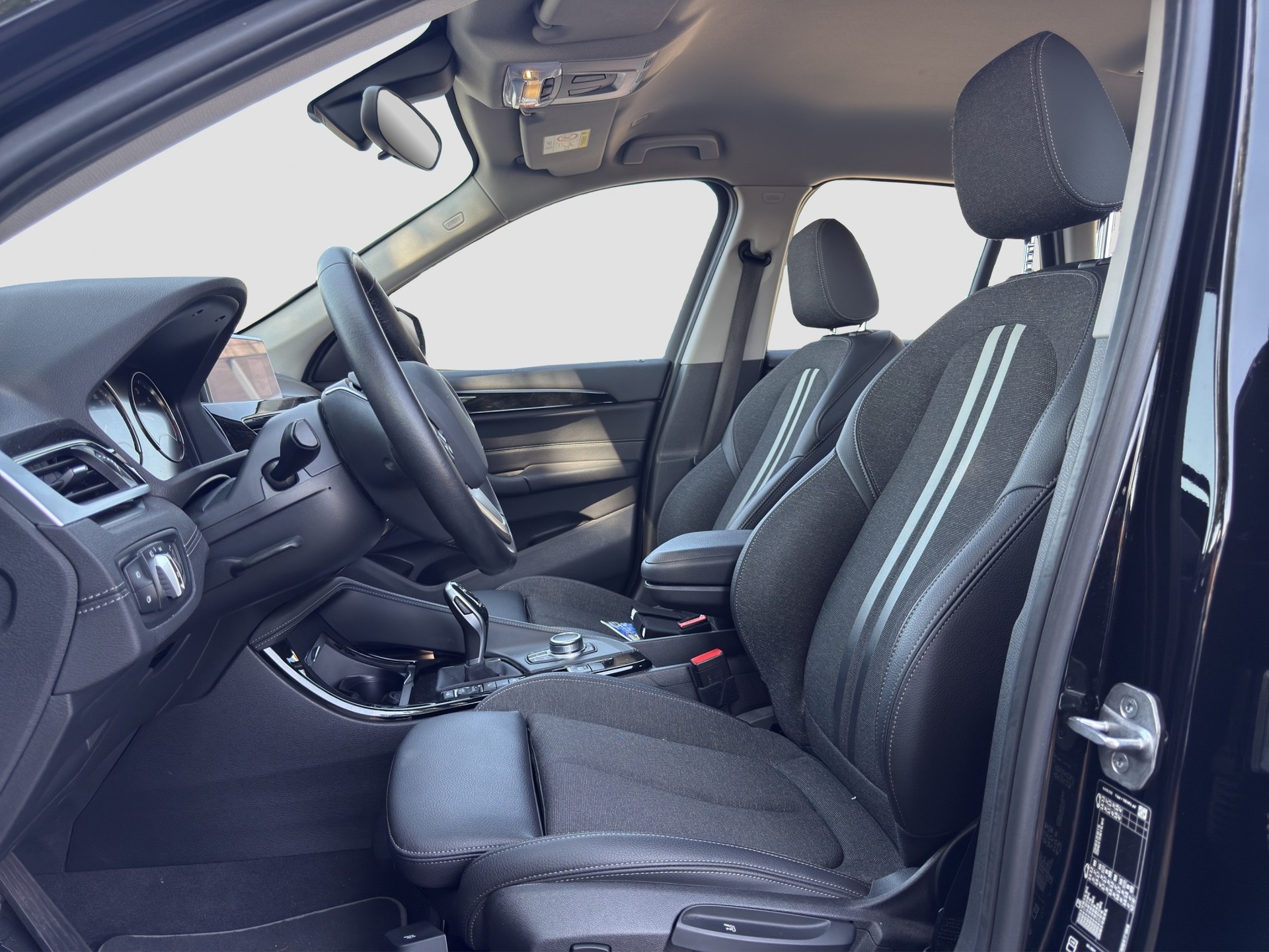 BMW X1 xDrive 18d Sport Line Steptronic-image-7