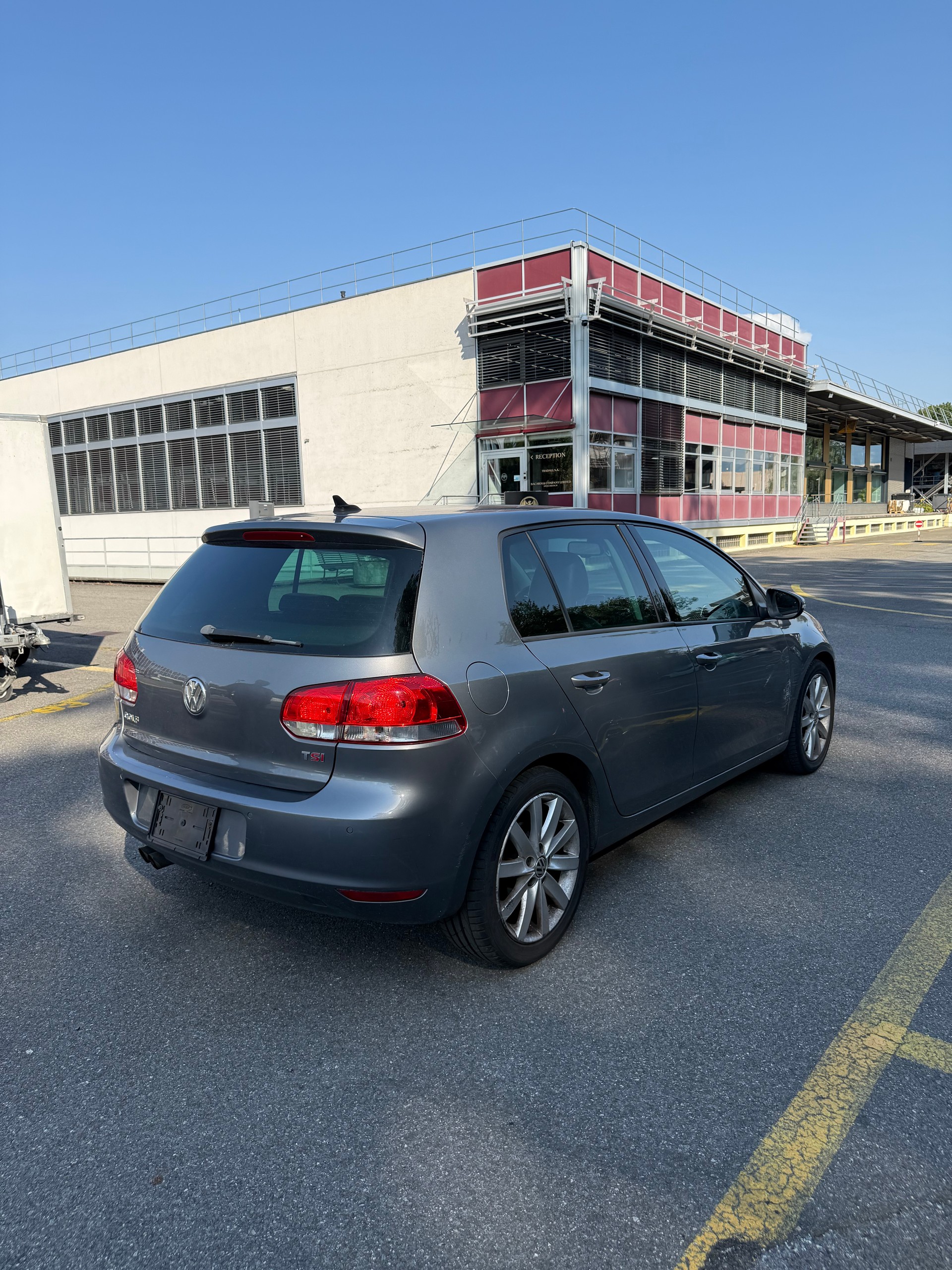 VW Golf 1.4 TSI Highline DSG-image-3