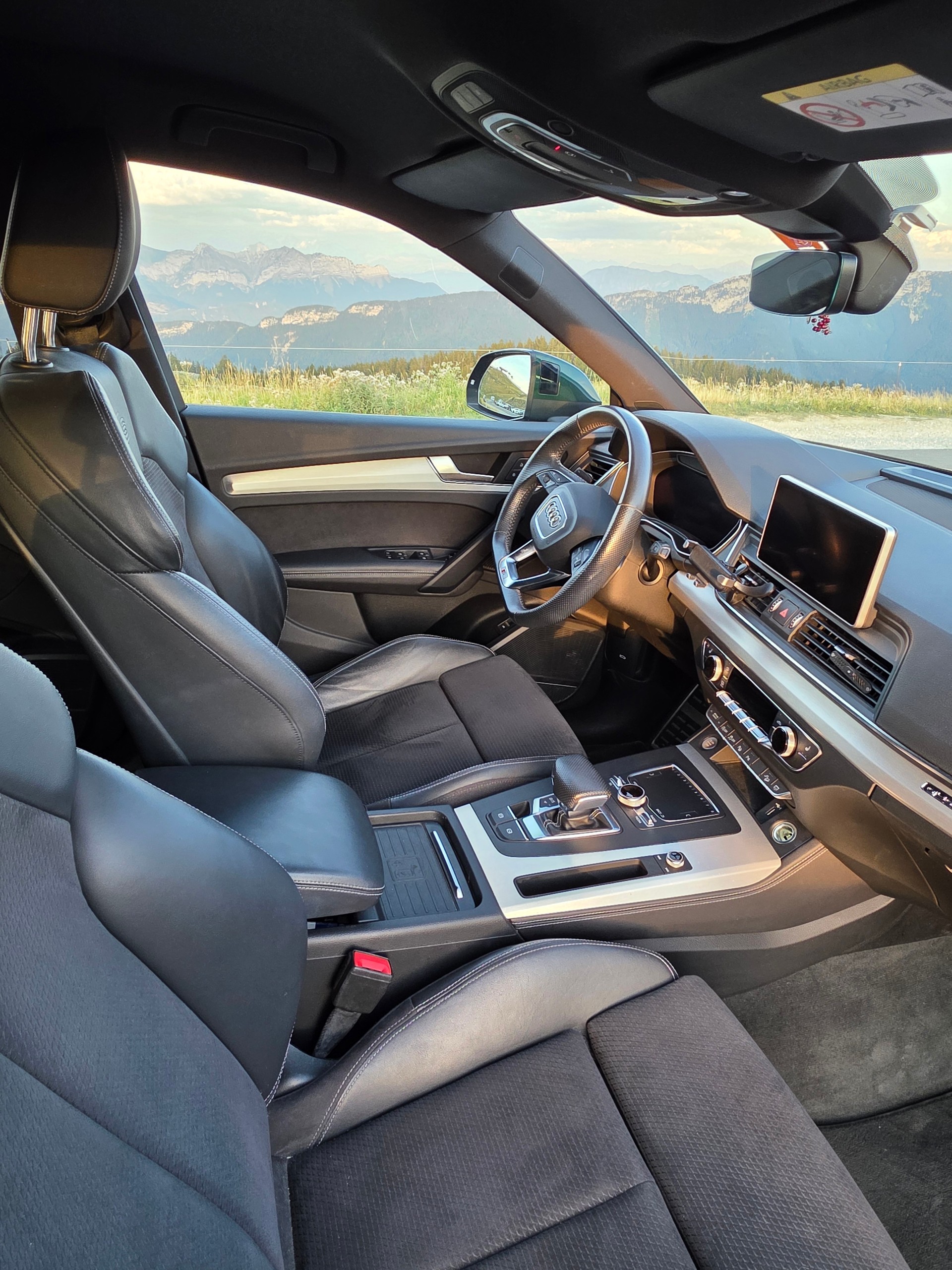 AUDI 2.0 45 TFSI Sport qu. S-Tronic-image-5