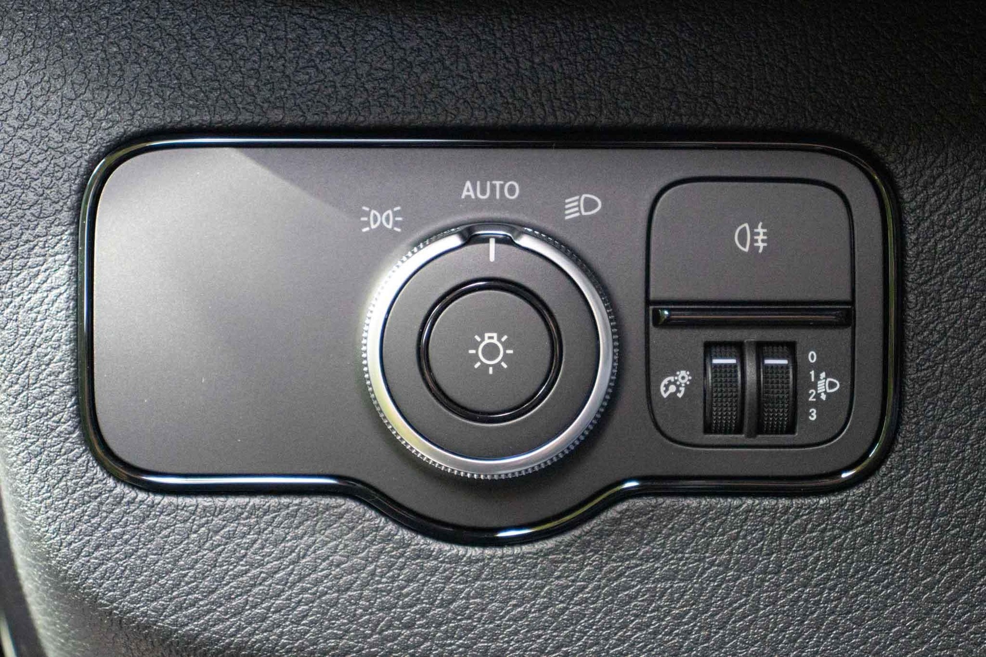 MERCEDES-BENZ Sprinter 315 CDI Kasten PRO Hochdach Standard-image-10