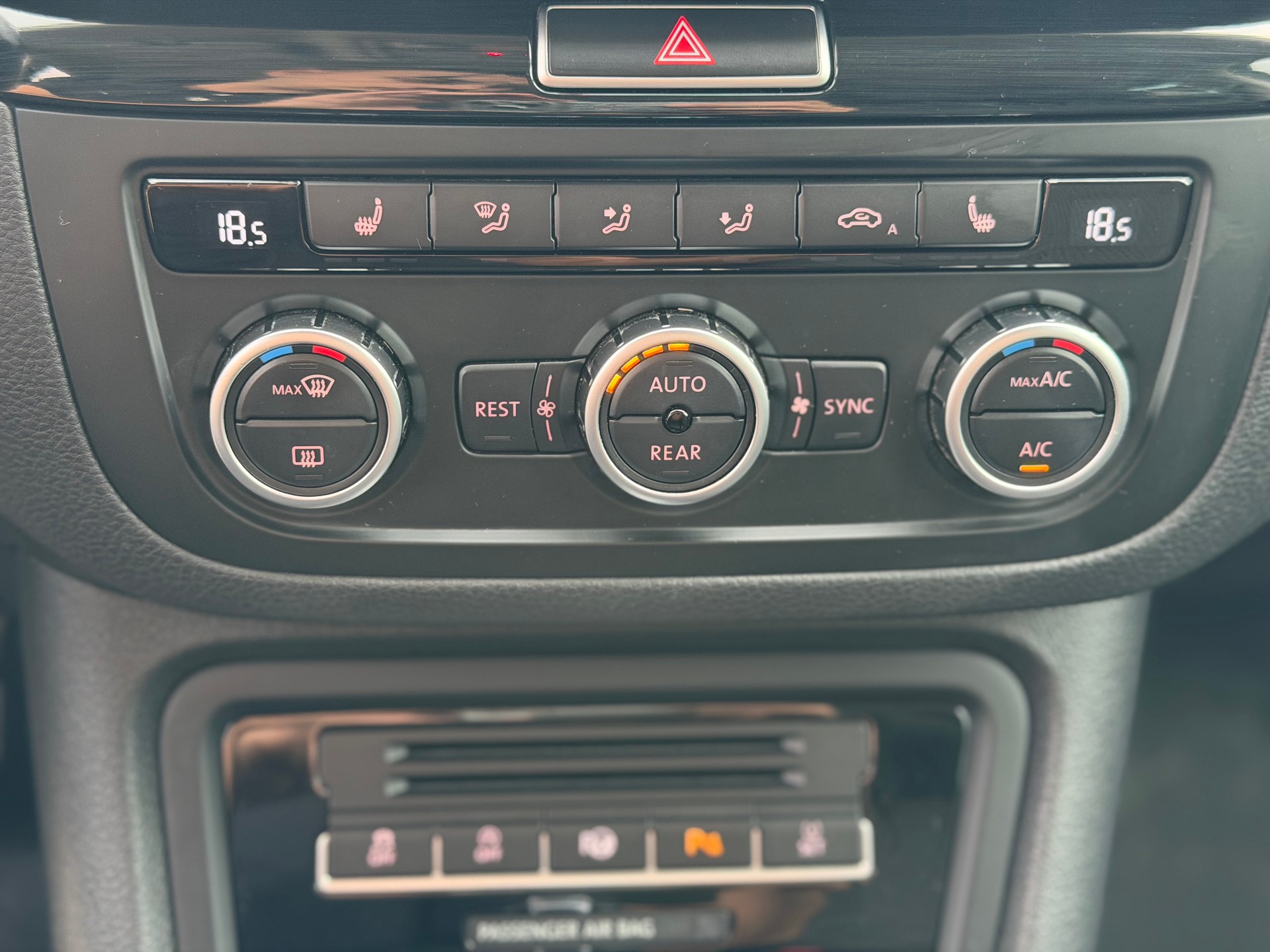 SEAT Alhambra 2.0 TDI Style Viva Eco DSG-image-10