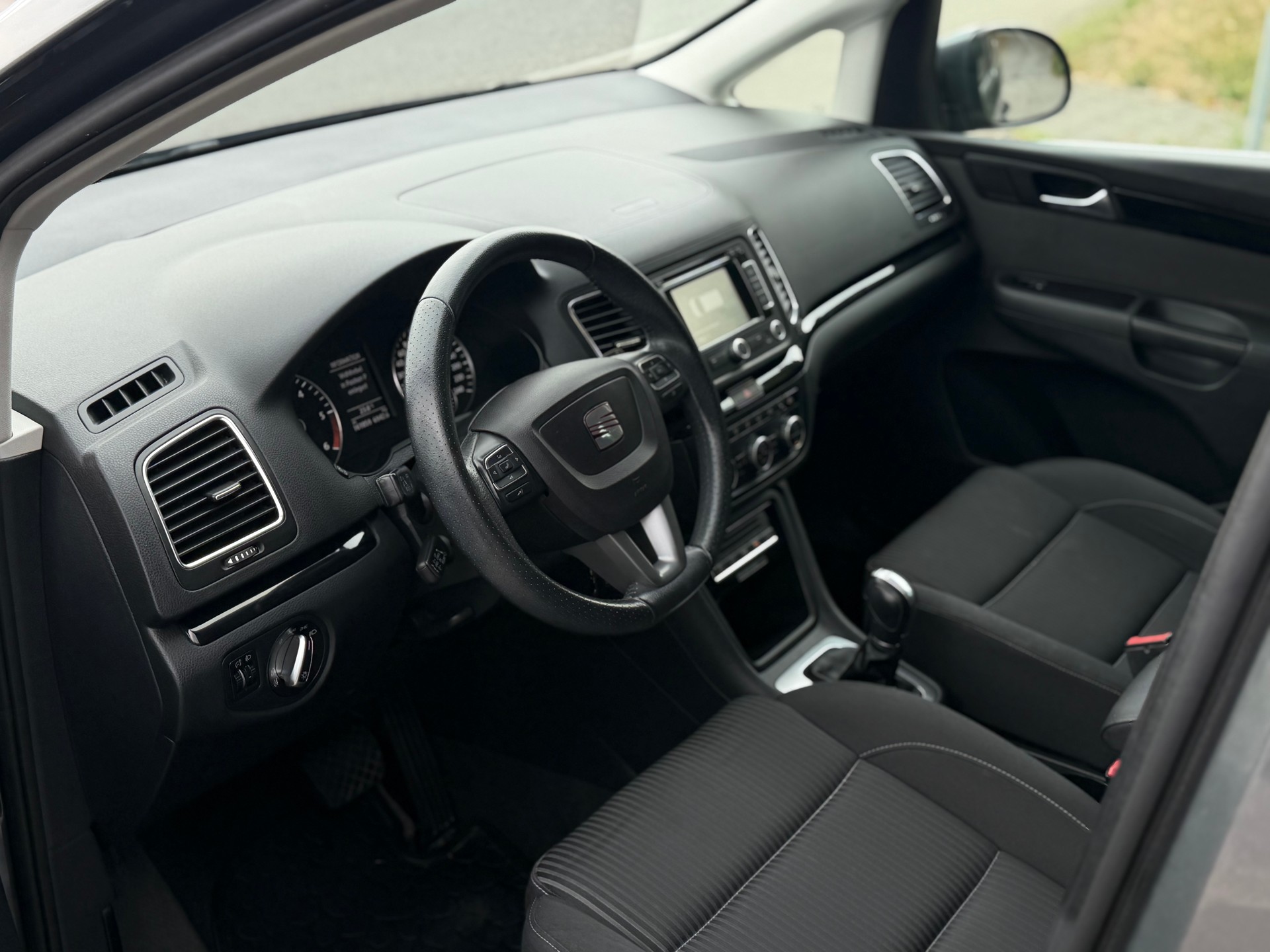 SEAT Alhambra 2.0 TDI Style Viva Eco DSG-image-3