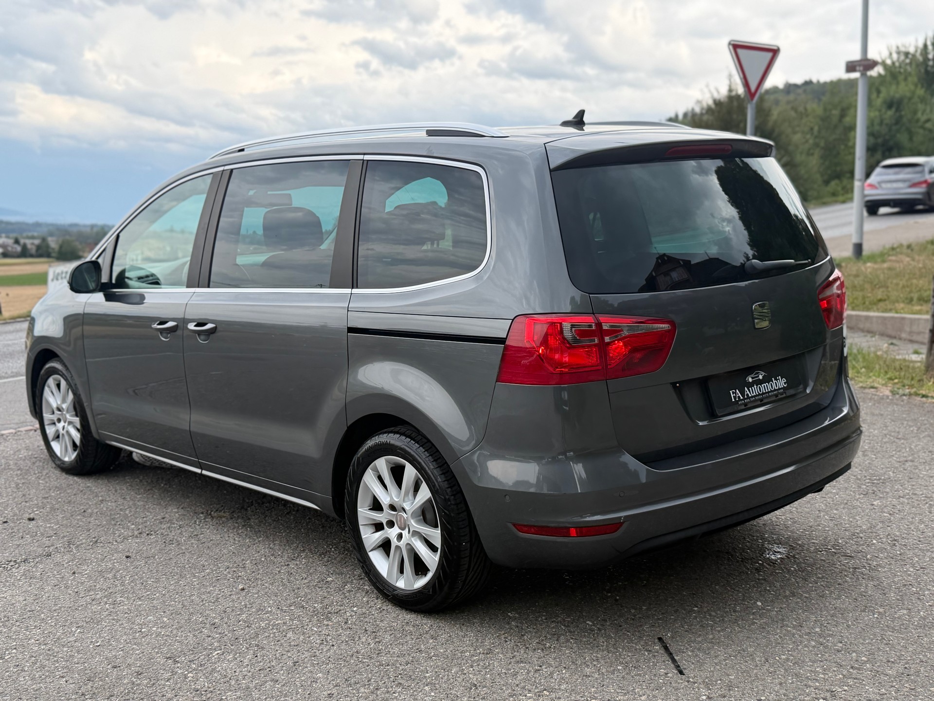 SEAT Alhambra 2.0 TDI Style Viva Eco DSG-image-4