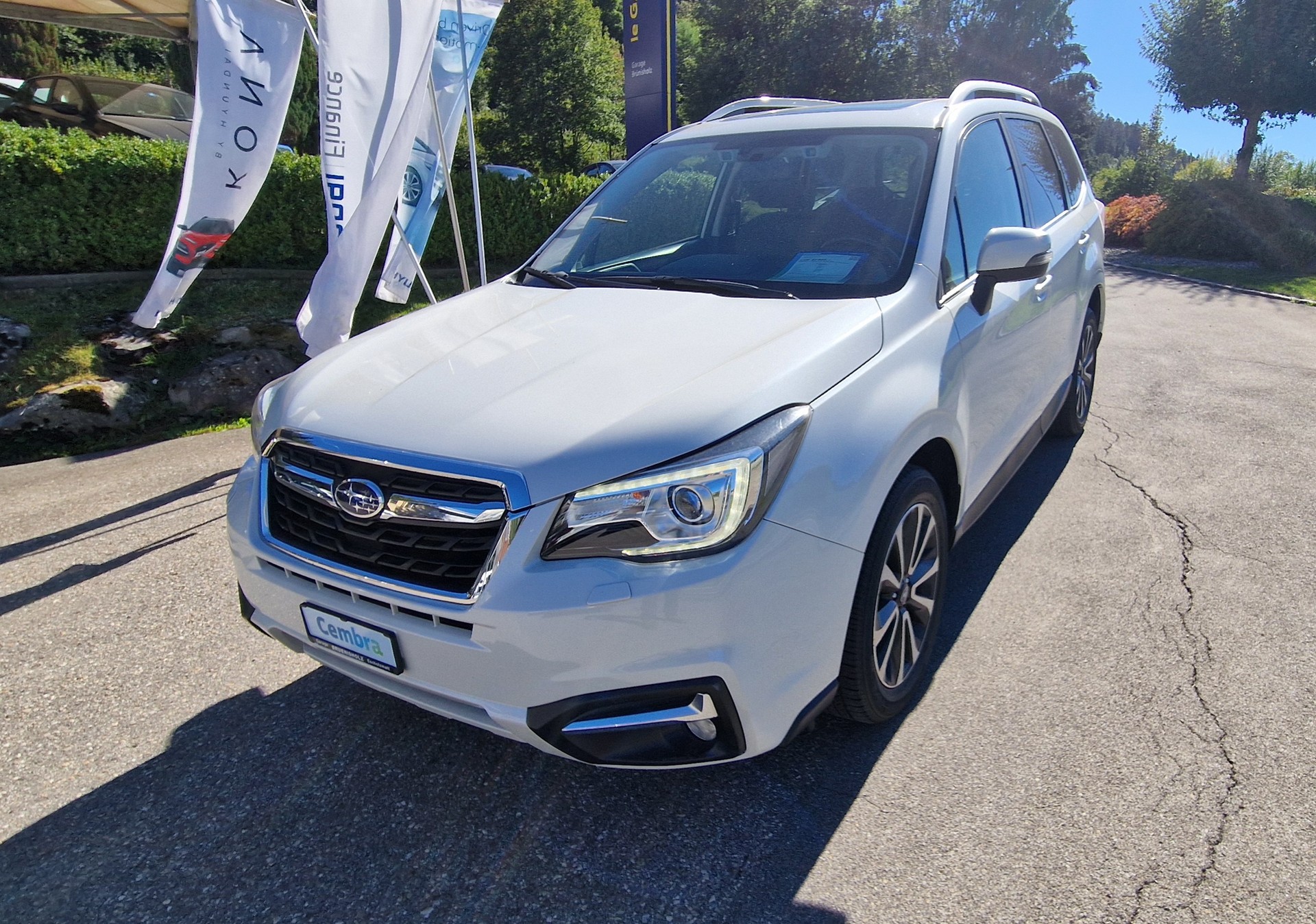 SUBARU Forester 2.0i Swiss Plus Lineartronic-image-0