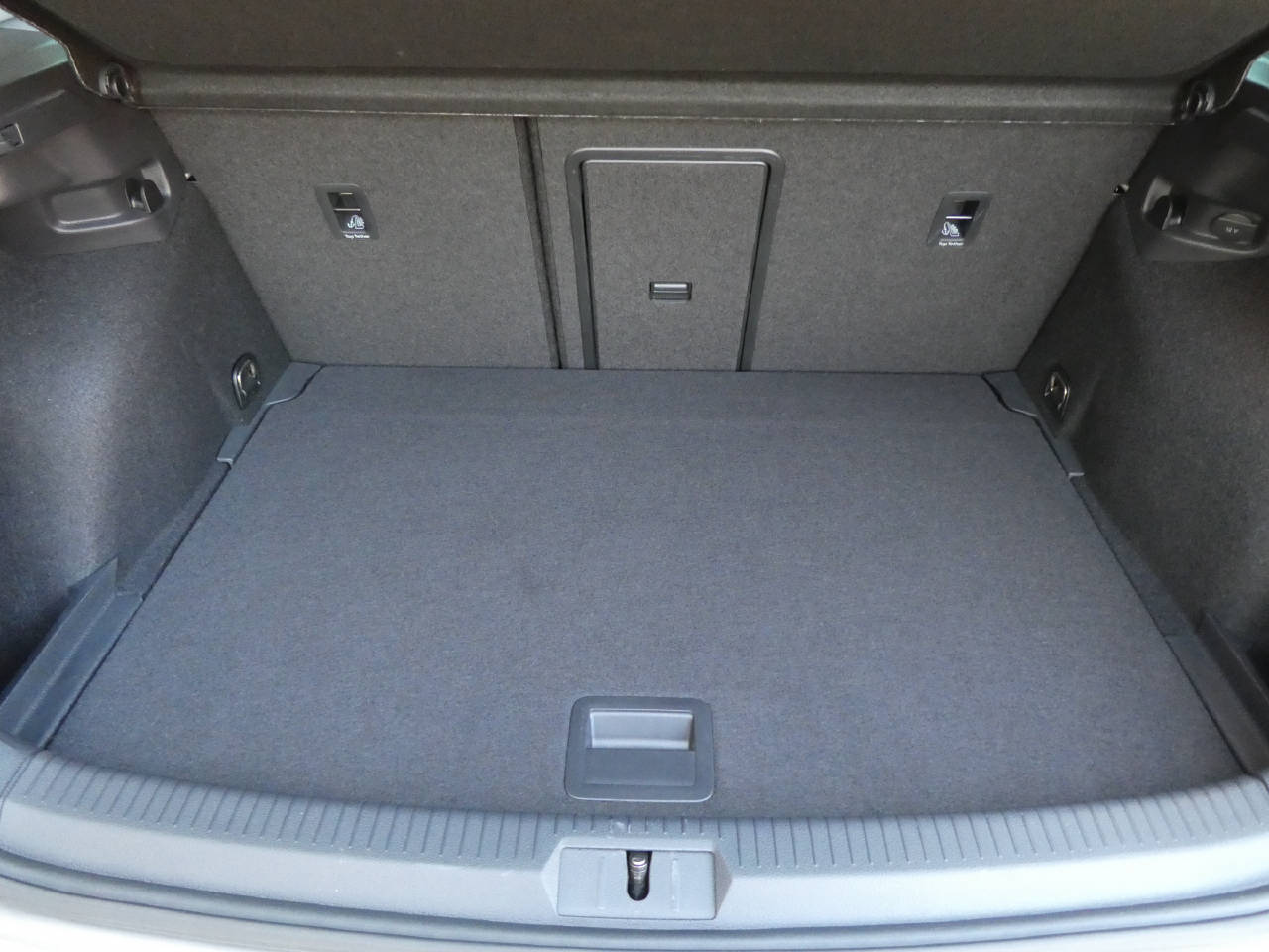 VW Golf VII 1.5 TSI 150 Highline DSG-image-14
