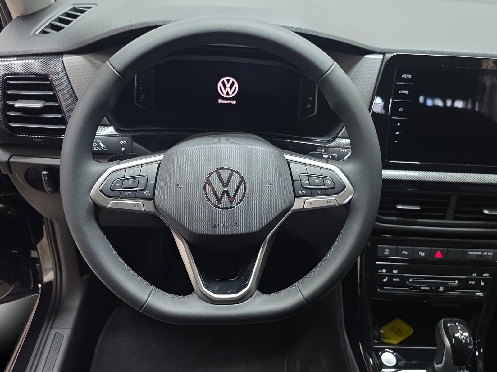 VW T-Cross 1.0 TSI EVO Life DSG-image-9