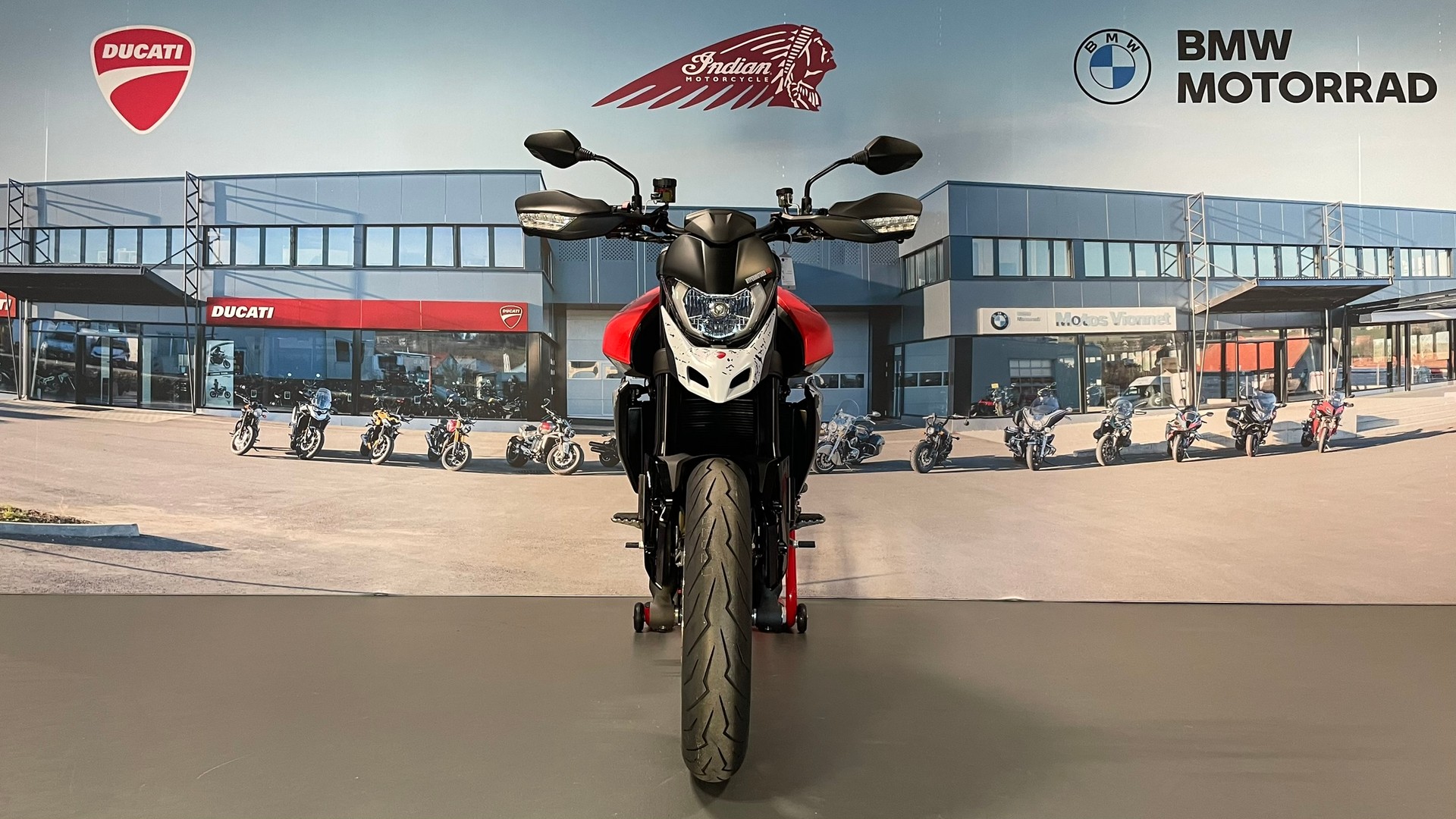 DUCATI Hypermotard 950 RVE (35kW)-showroom-element-1