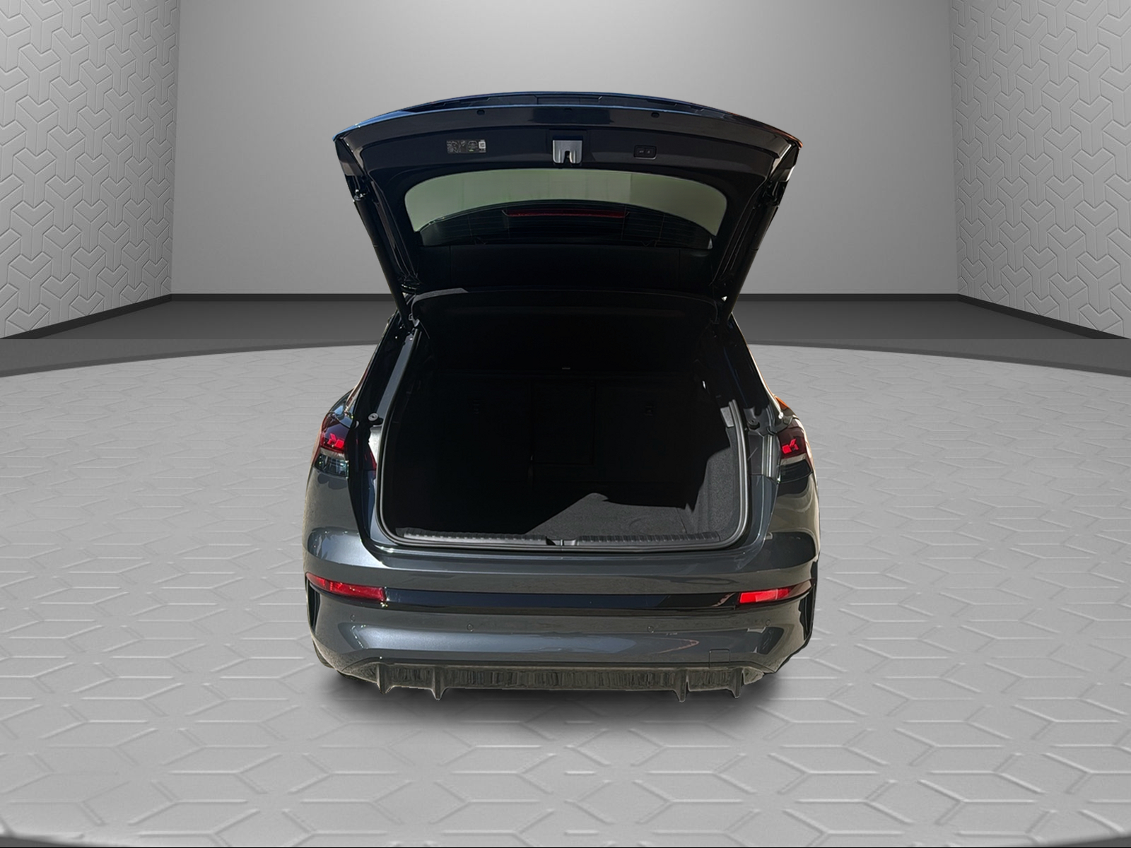 AUDI Q4 e-tron SUV quattro performance-image-13