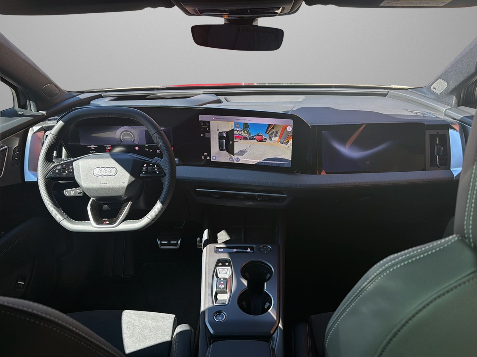 AUDI Q4 e-tron SUV quattro performance-image-9