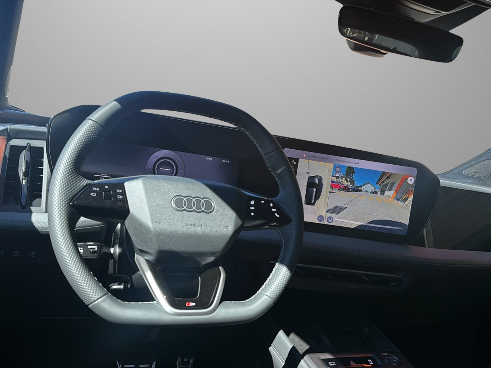 AUDI Q4 e-tron SUV quattro performance-image-7