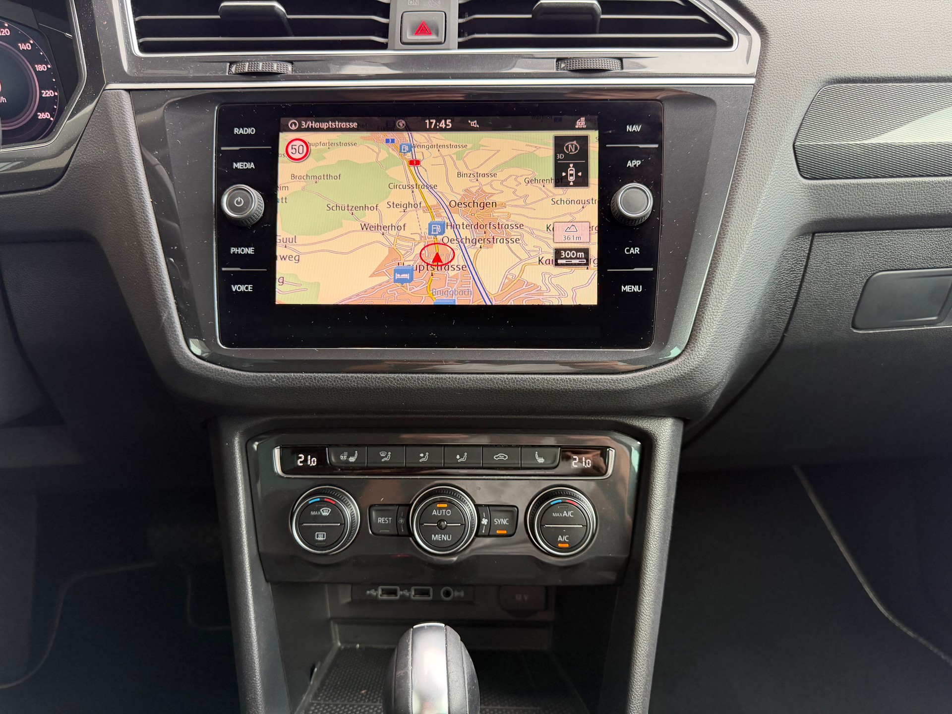 VW Tiguan 1.5 TSI Comfortline DSG-image-17