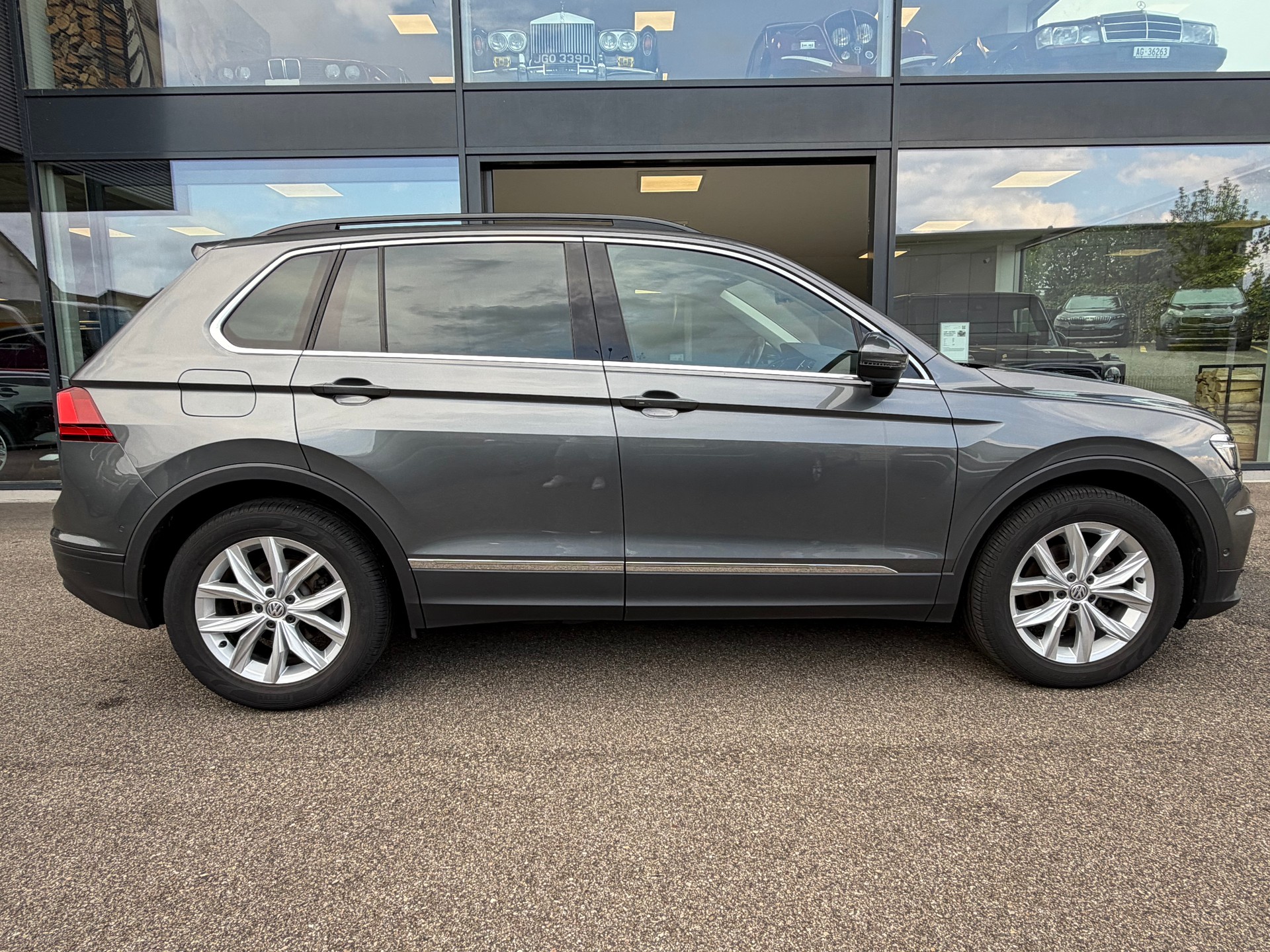 VW Tiguan 1.5 TSI Comfortline DSG-image-1