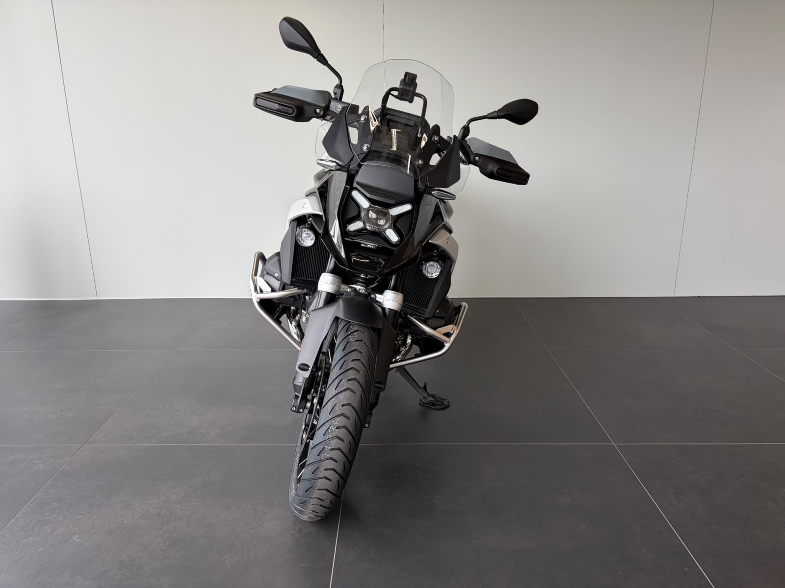 BMW R 1300 GS-image-4