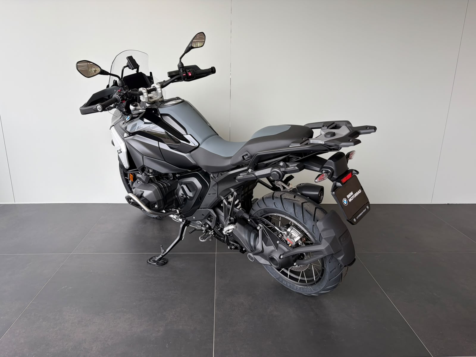 BMW R 1300 GS-image-7