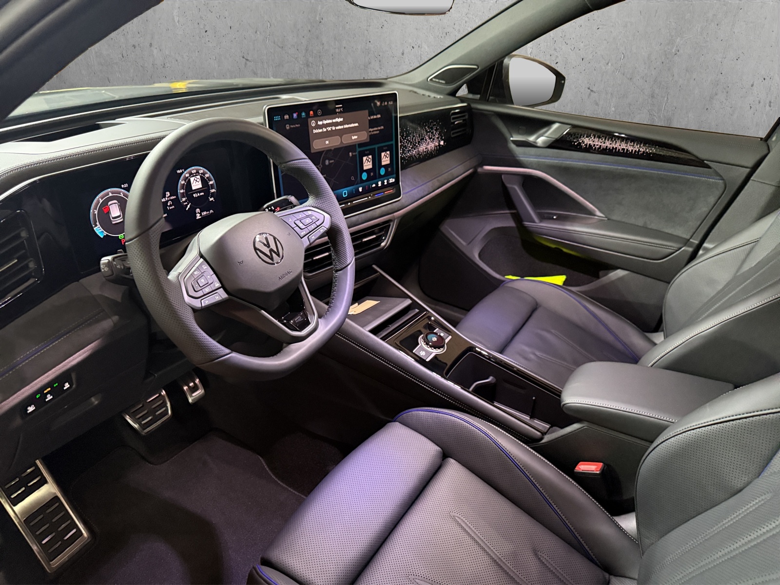 VW Tiguan 2.0 TSI DSG R-Line Plus 4Motion-image-6