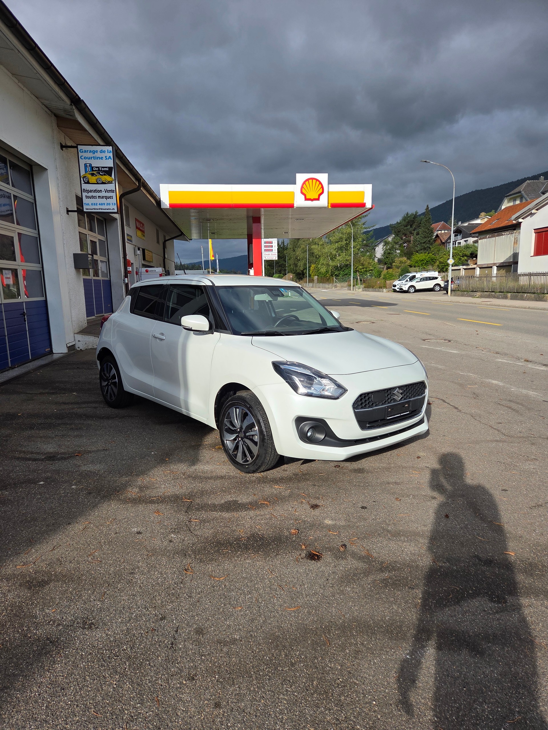 SUZUKI Swift 1.2i 16V SHVS Compact Top Hybrid Allgrip 4x4-image-1