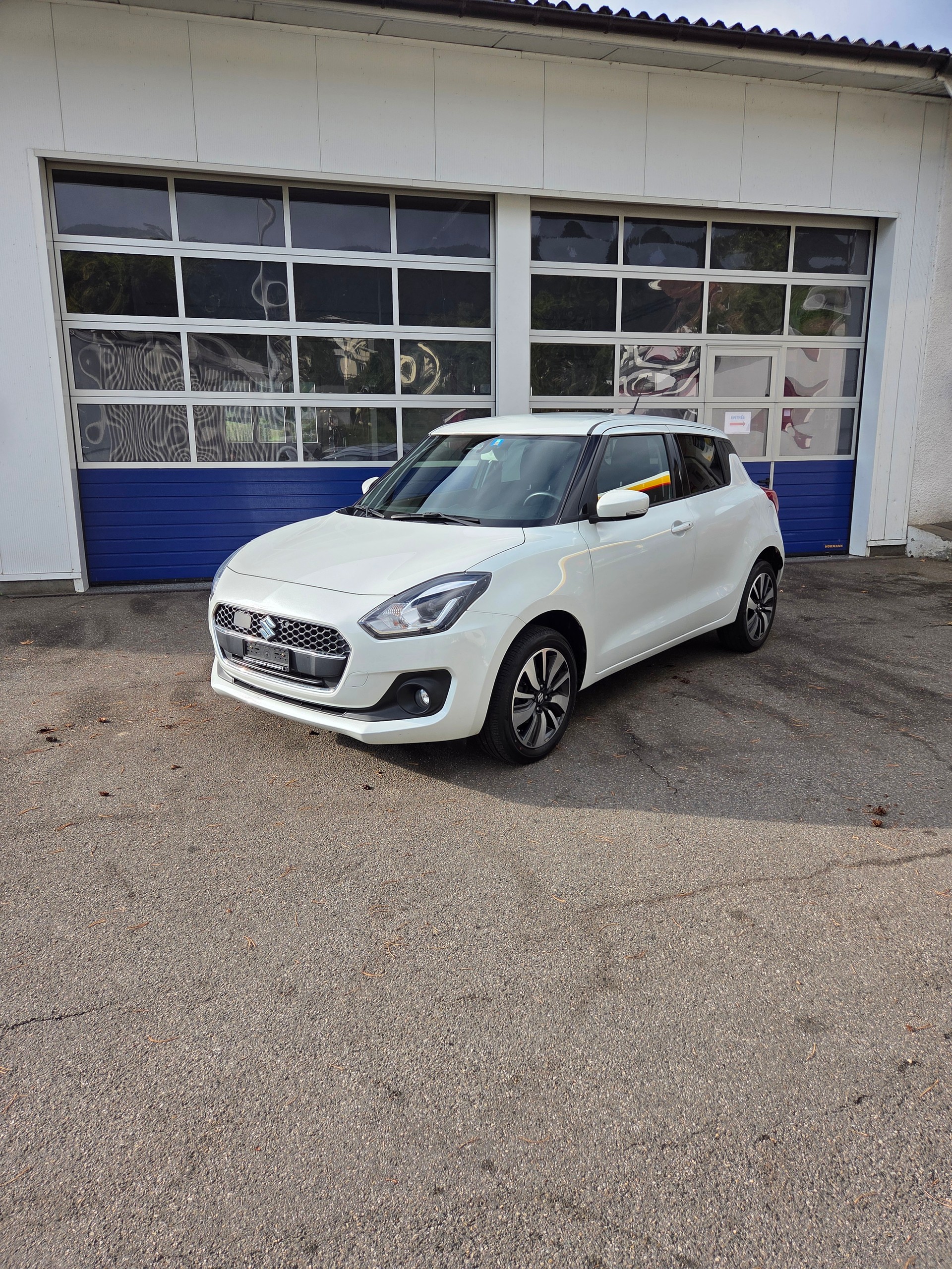 SUZUKI Swift 1.2i 16V SHVS Compact Top Hybrid Allgrip 4x4-image-0