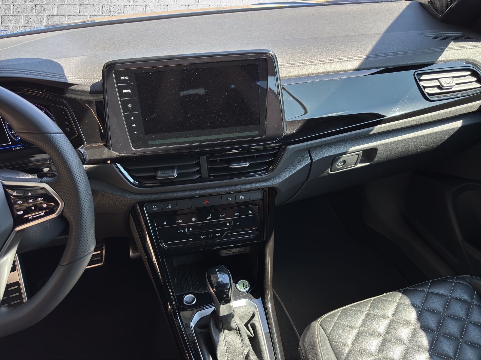 VW T-Roc Cabriolet 1.5 TSI EVO R-Line DSG-image-12